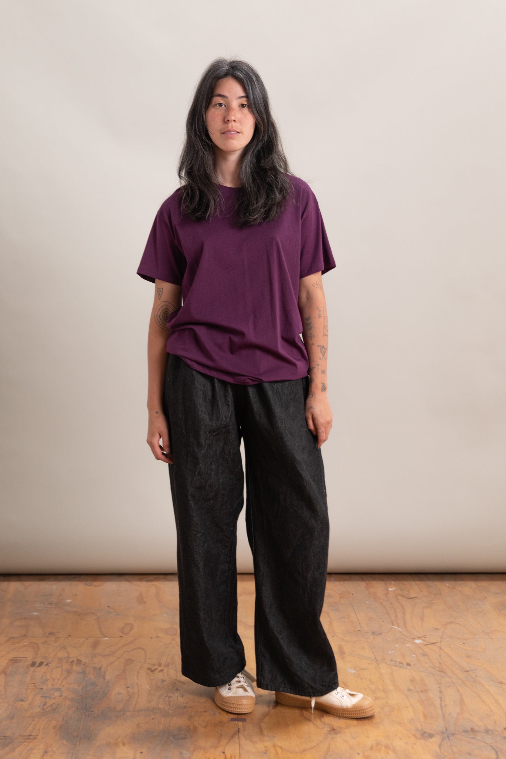 T-SHIRT IN GARNET