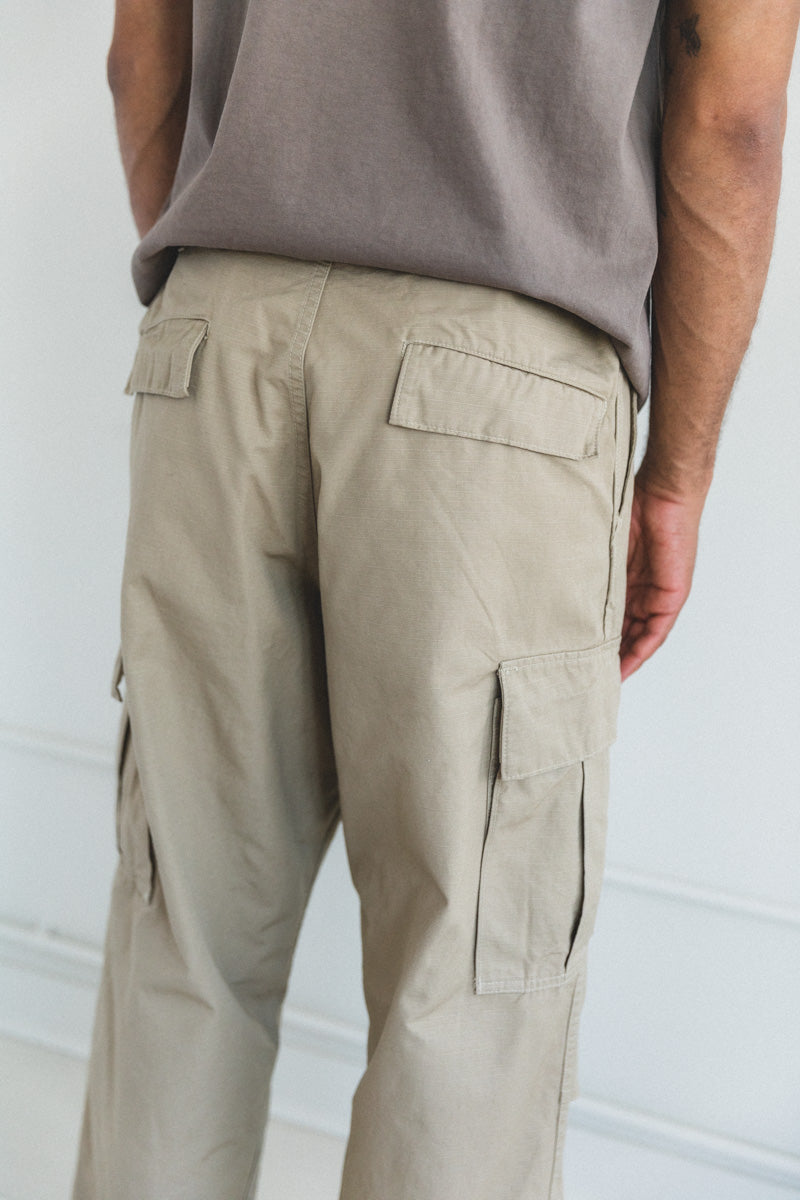 VINTAGE FIT SIX POCKET CARGO PANTS IN BEIGE