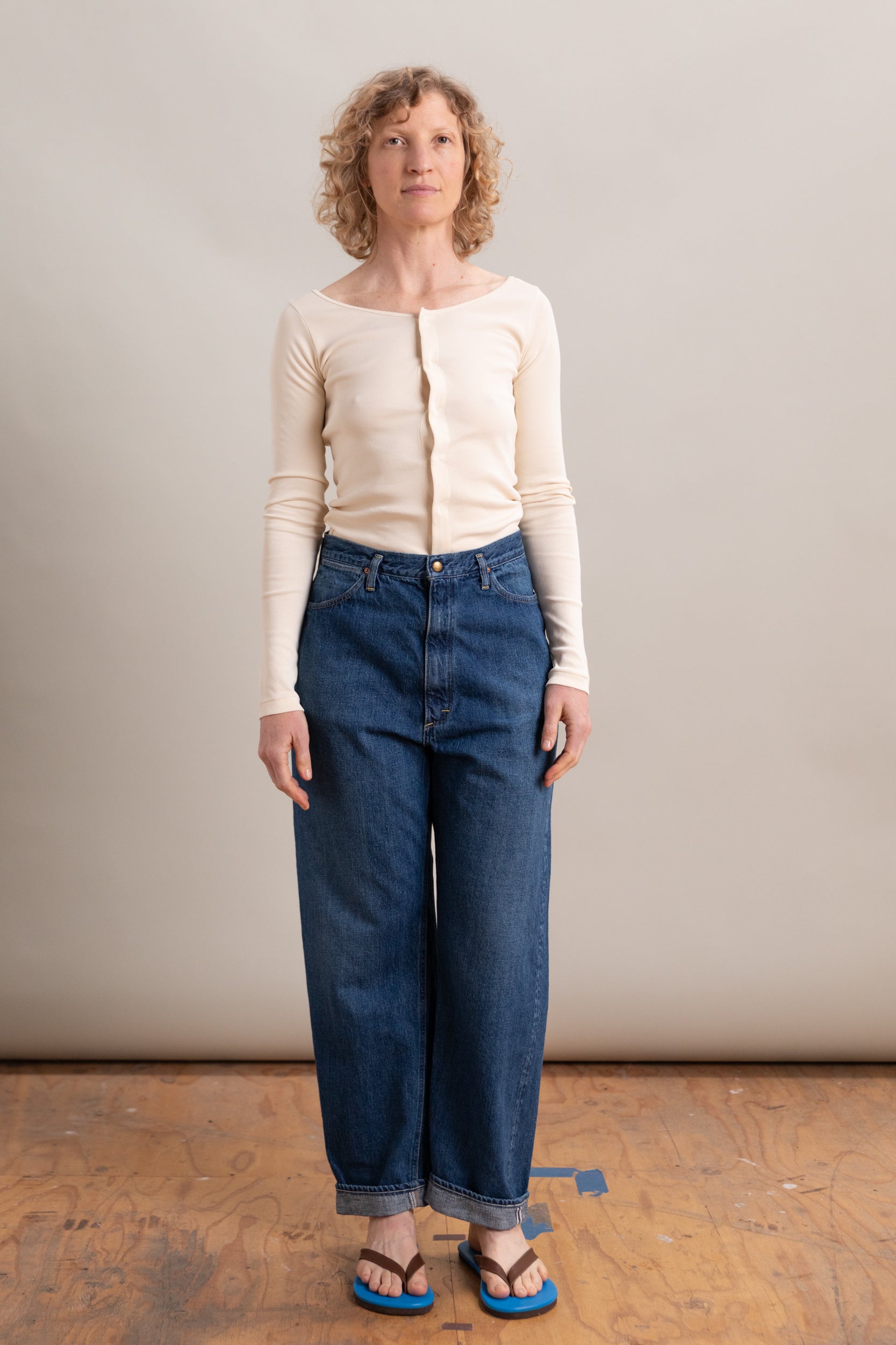 HIGH WAIST SELVEDGE PANTS IN USED DENIM