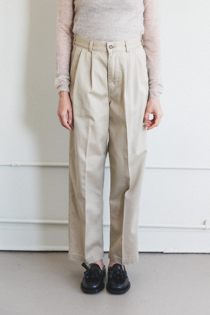パンツ stein TWO TUCK WIDE TROUSERS BR.KHAKI stein TWO TUCK WIDE TROUSERS BR.KHAKI