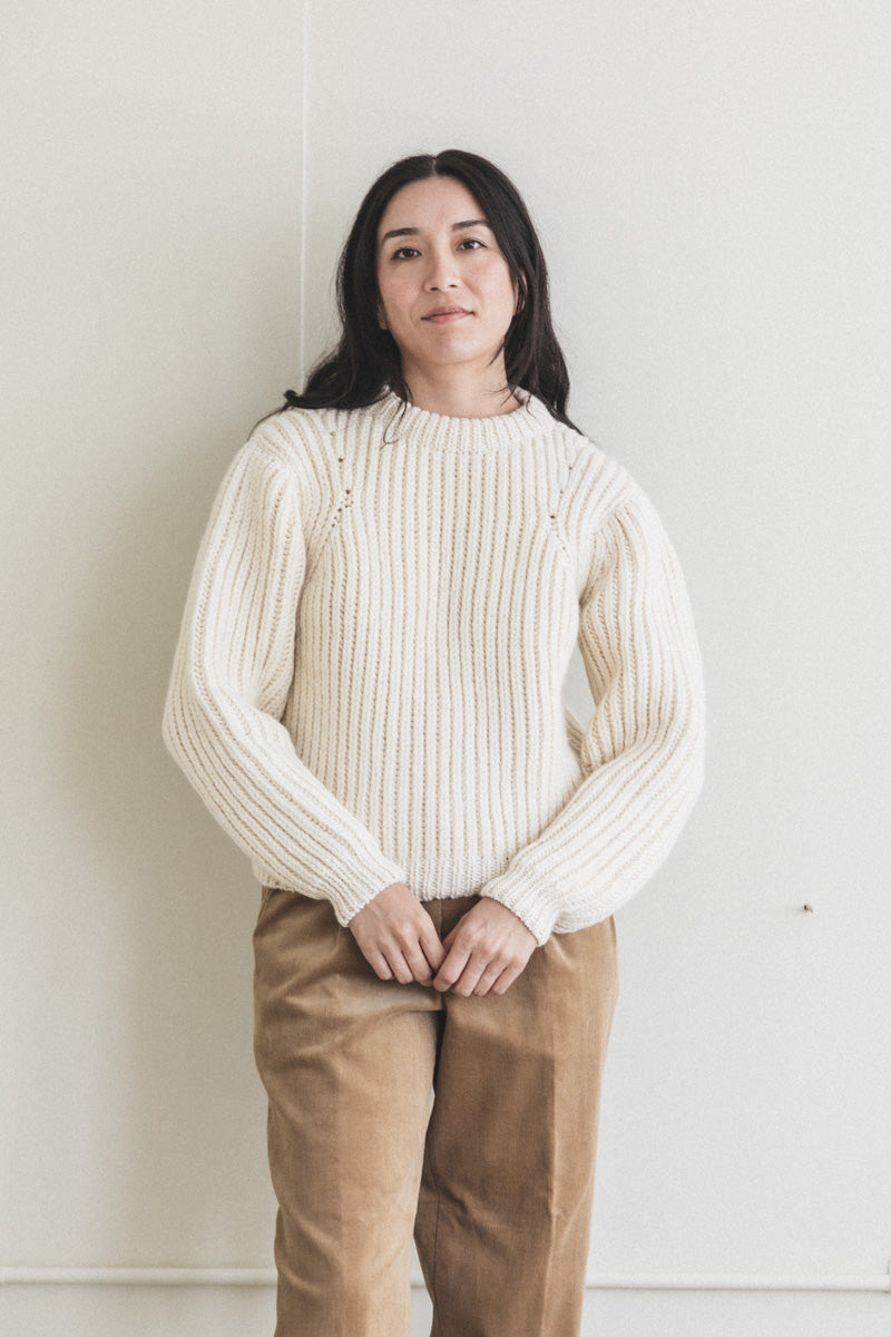 OMBU SWEATER IN IVORY