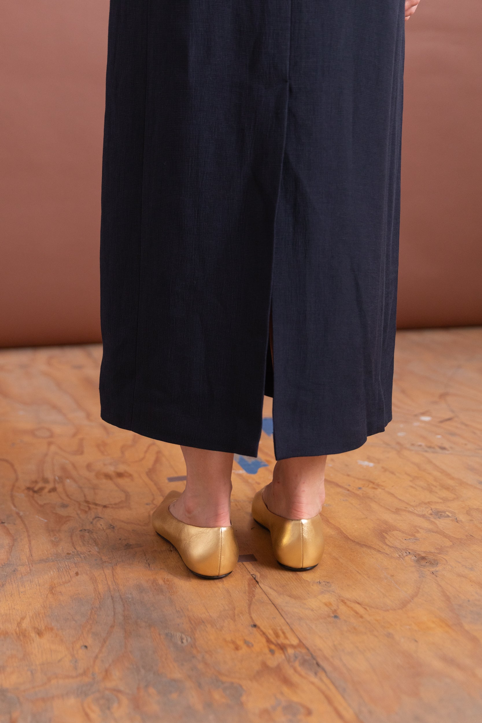 DAMON DRESS IN DEEP NAVY CRESPO