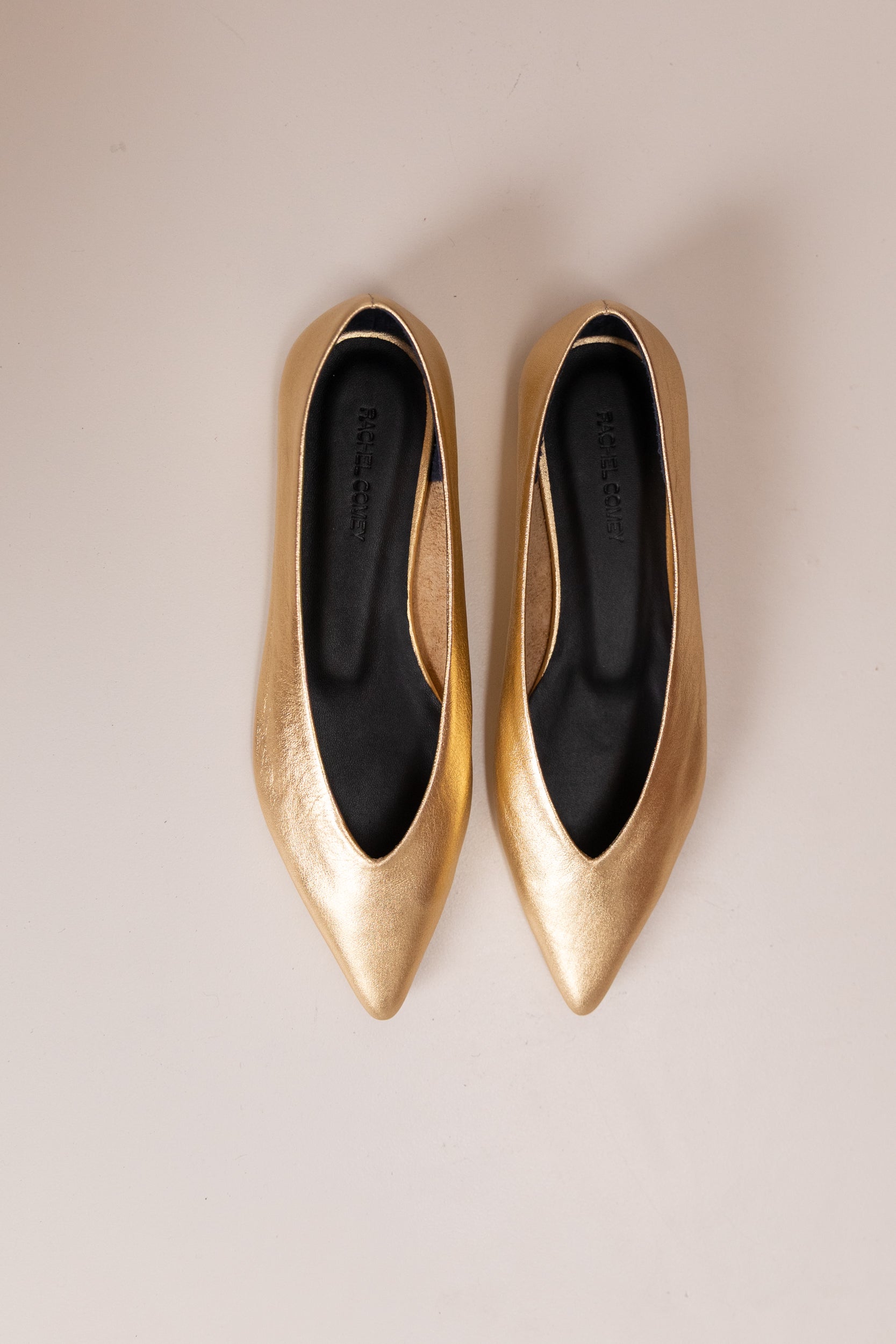 EVERLEIGH BALLET FLATS IN GOLD METALLIC LEATHER