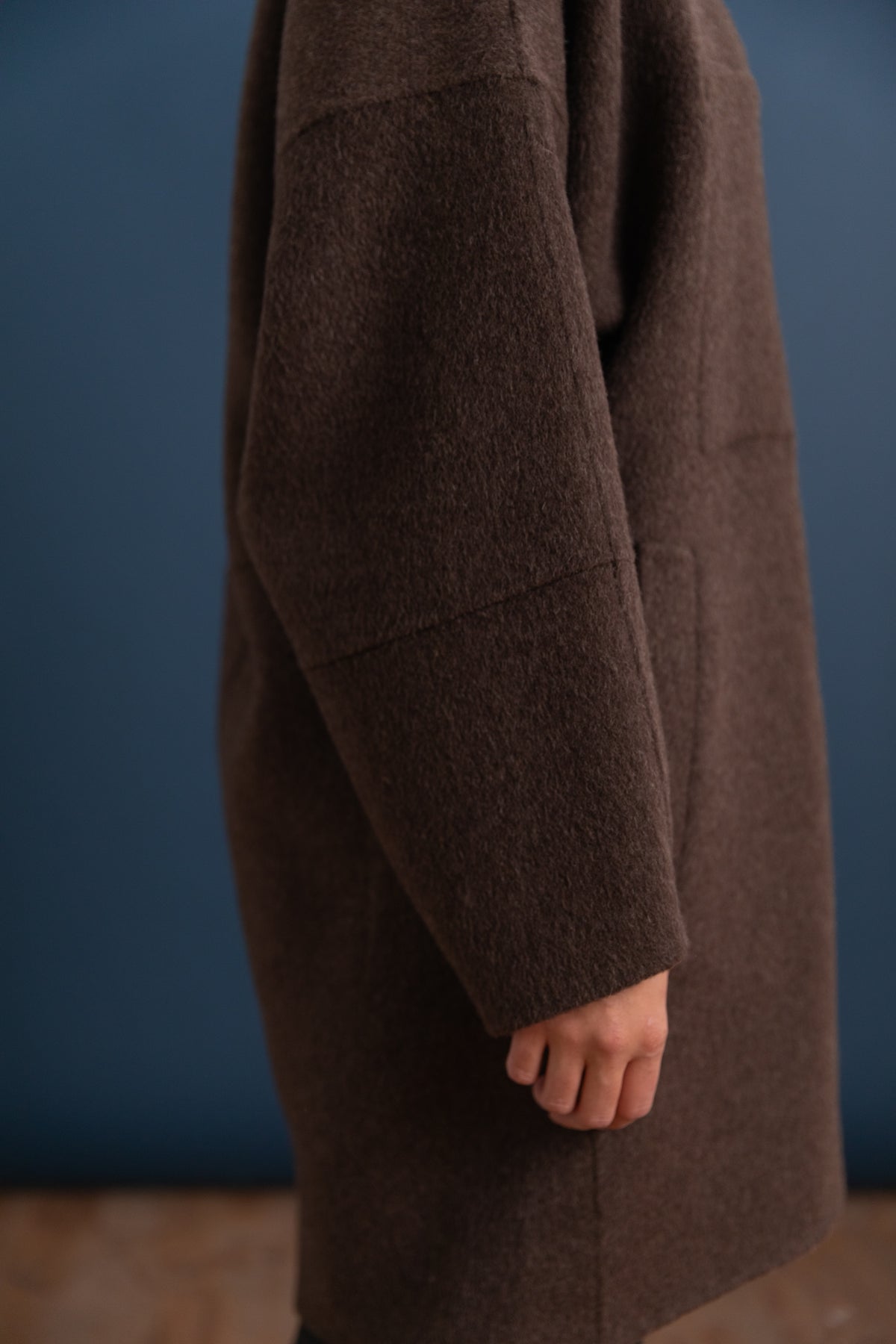 FIELD COAT IN BROWN MELANGE DOUBLE LOFT WOOL