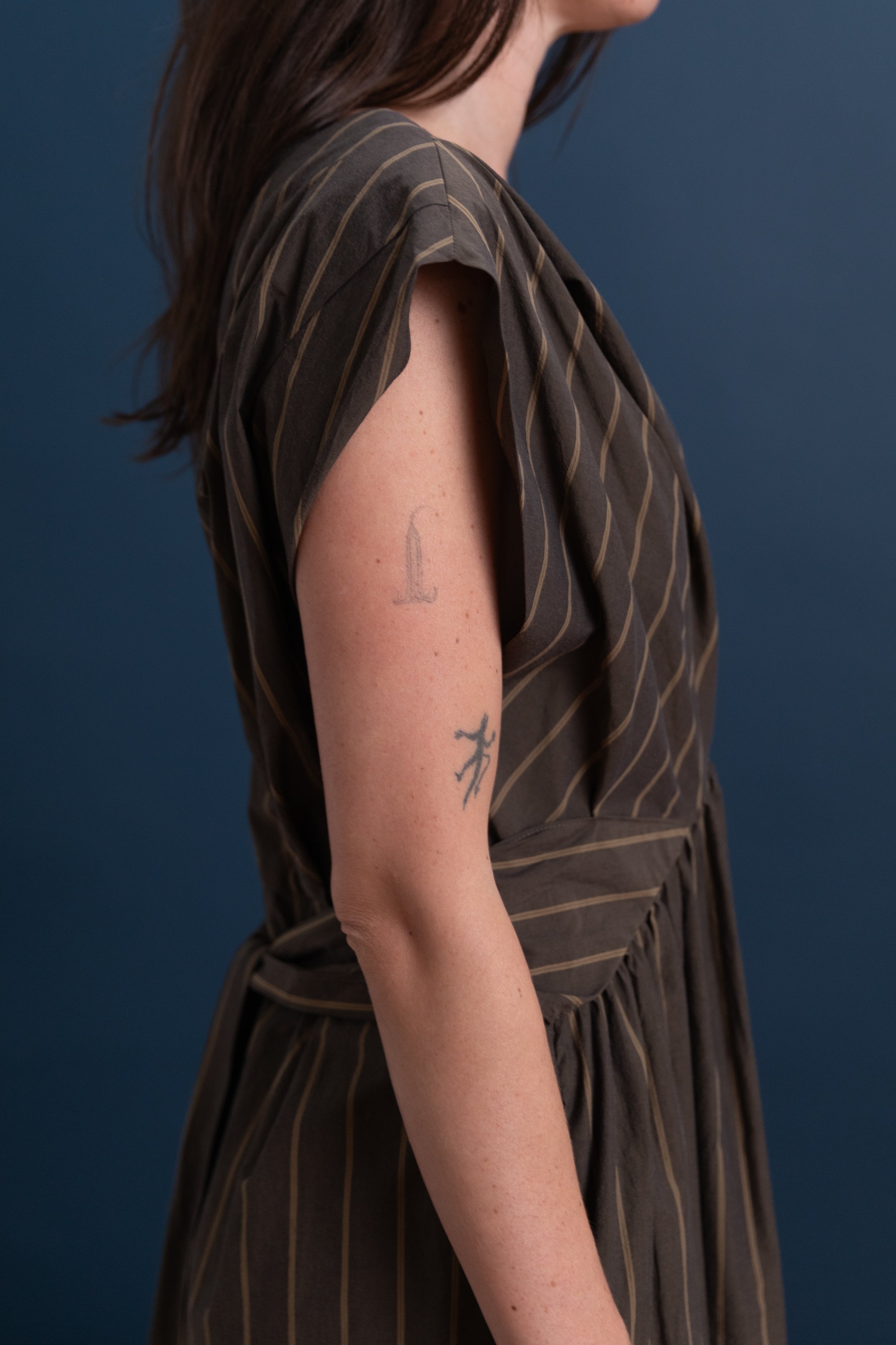 NARRAMORE DRESS IN BROWN WAVERLY STRIPE