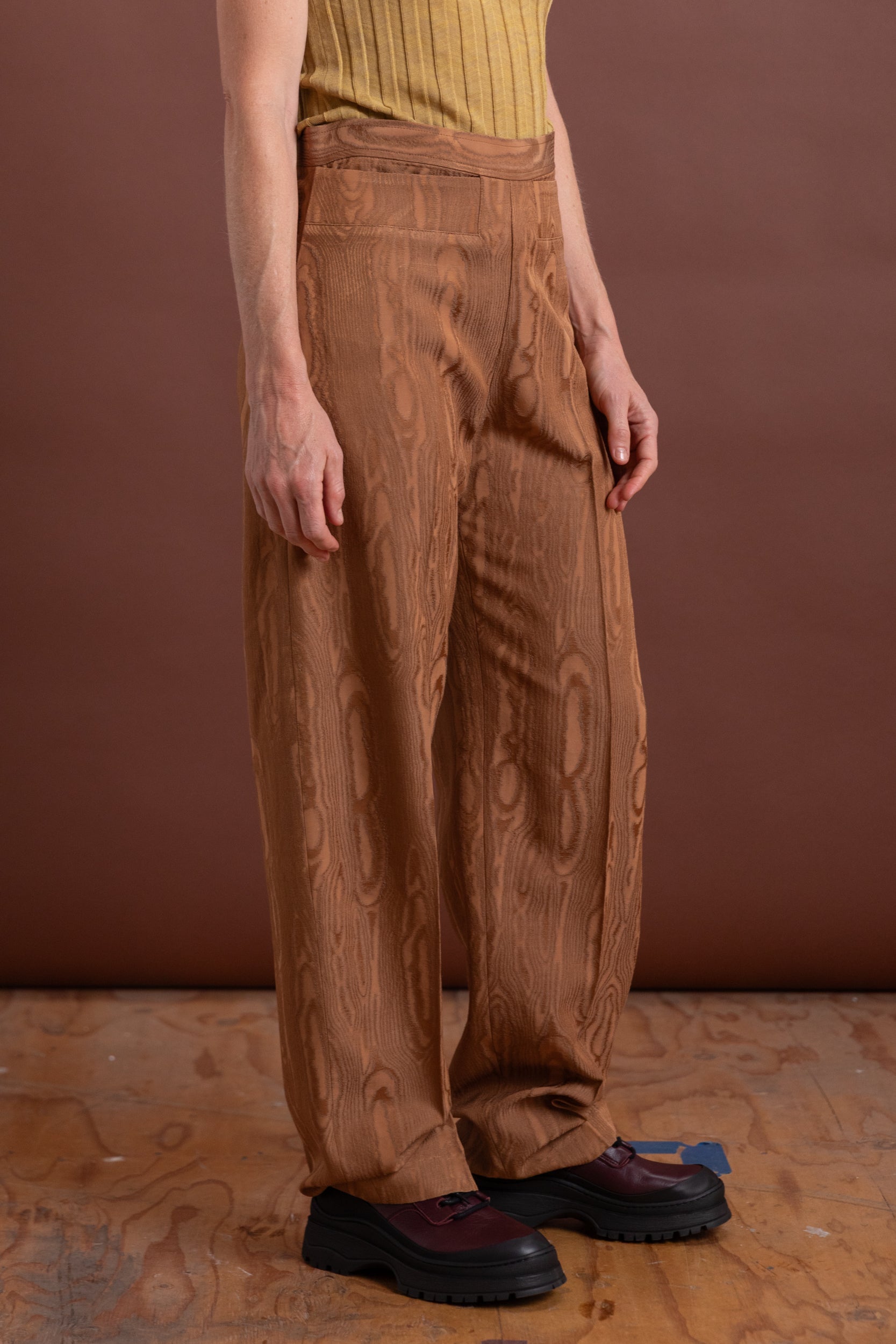 ROSCOW PANT IN WALNUT MOREEN
