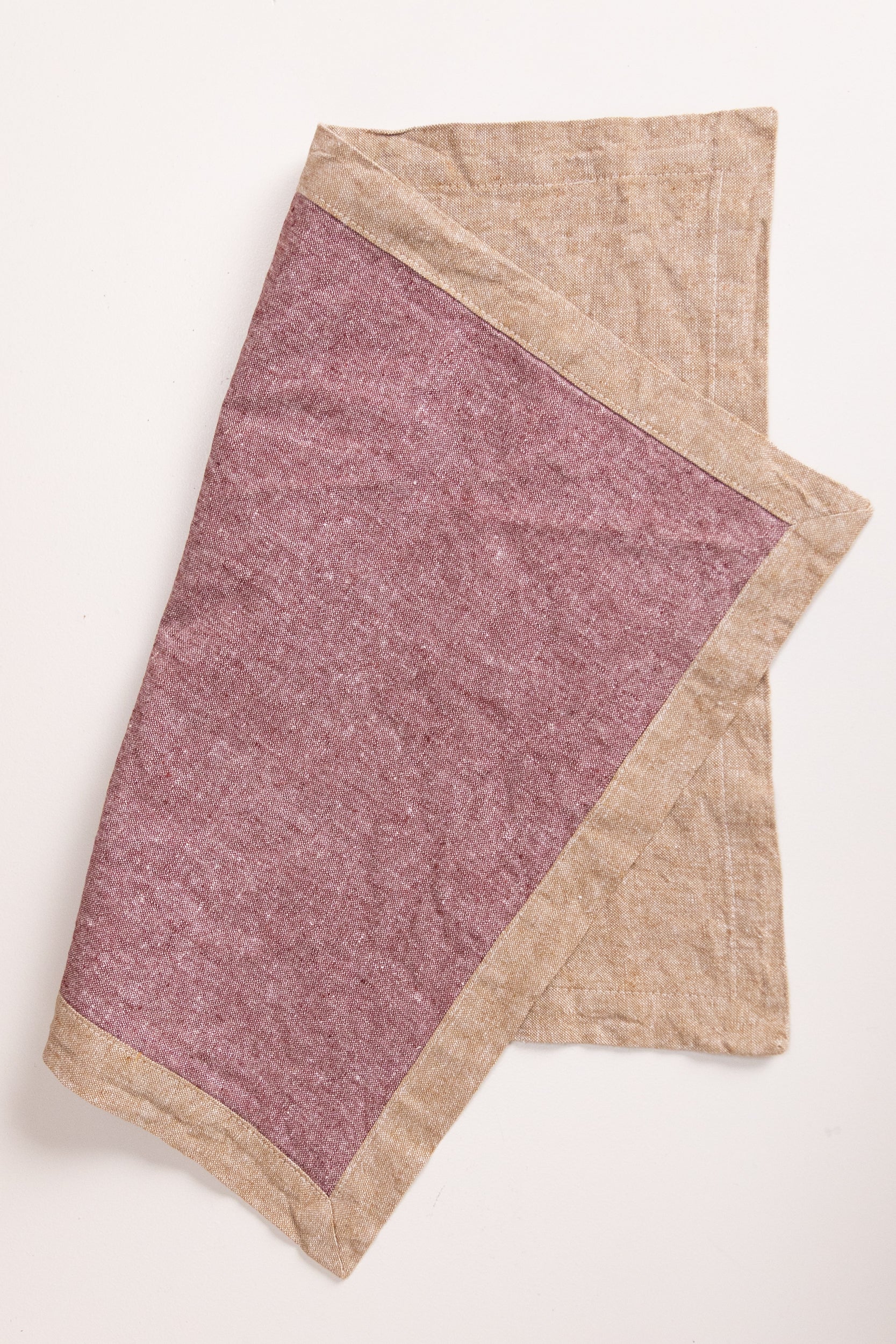 REVERSIBLE PLACEMAT IN PLUM - SET OF FOUR