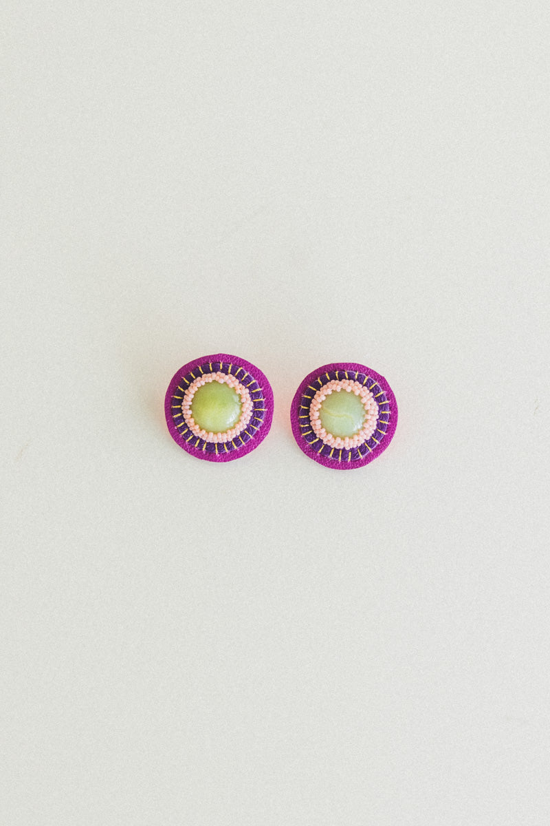 BUTTON EARRINGS WITH OLIVE JADE