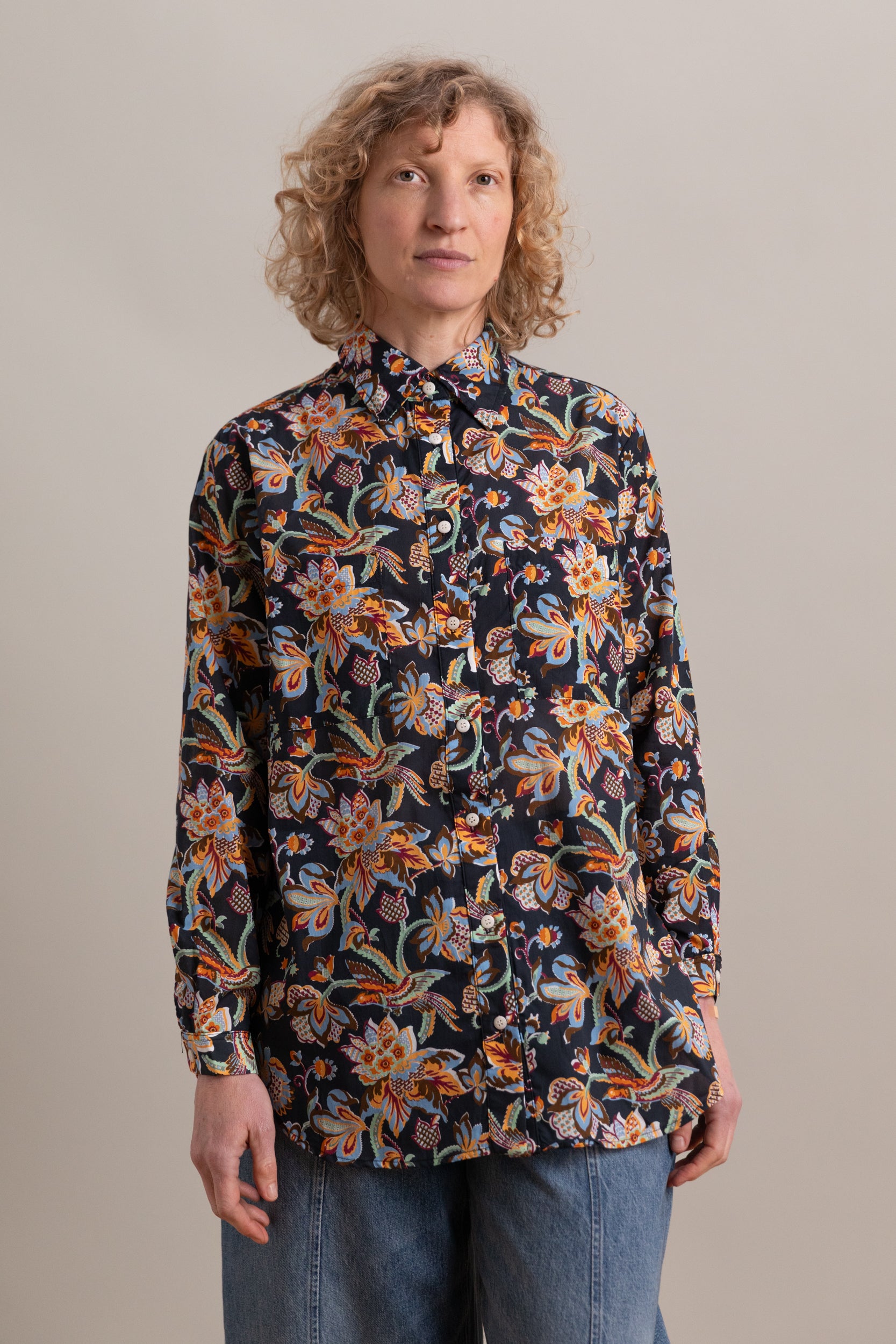 SWAN SHIRT IN MINTZ CHINTZ