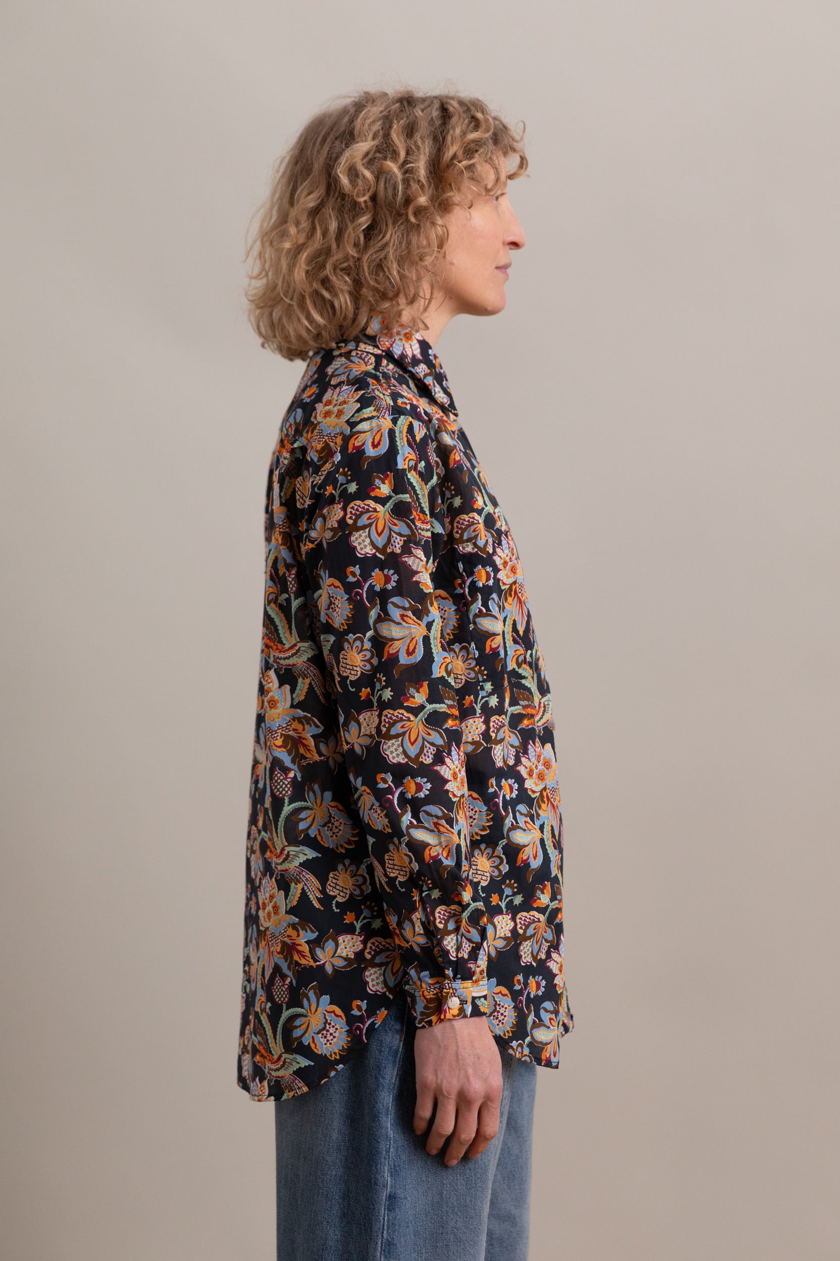 SWAN SHIRT IN MINTZ CHINTZ