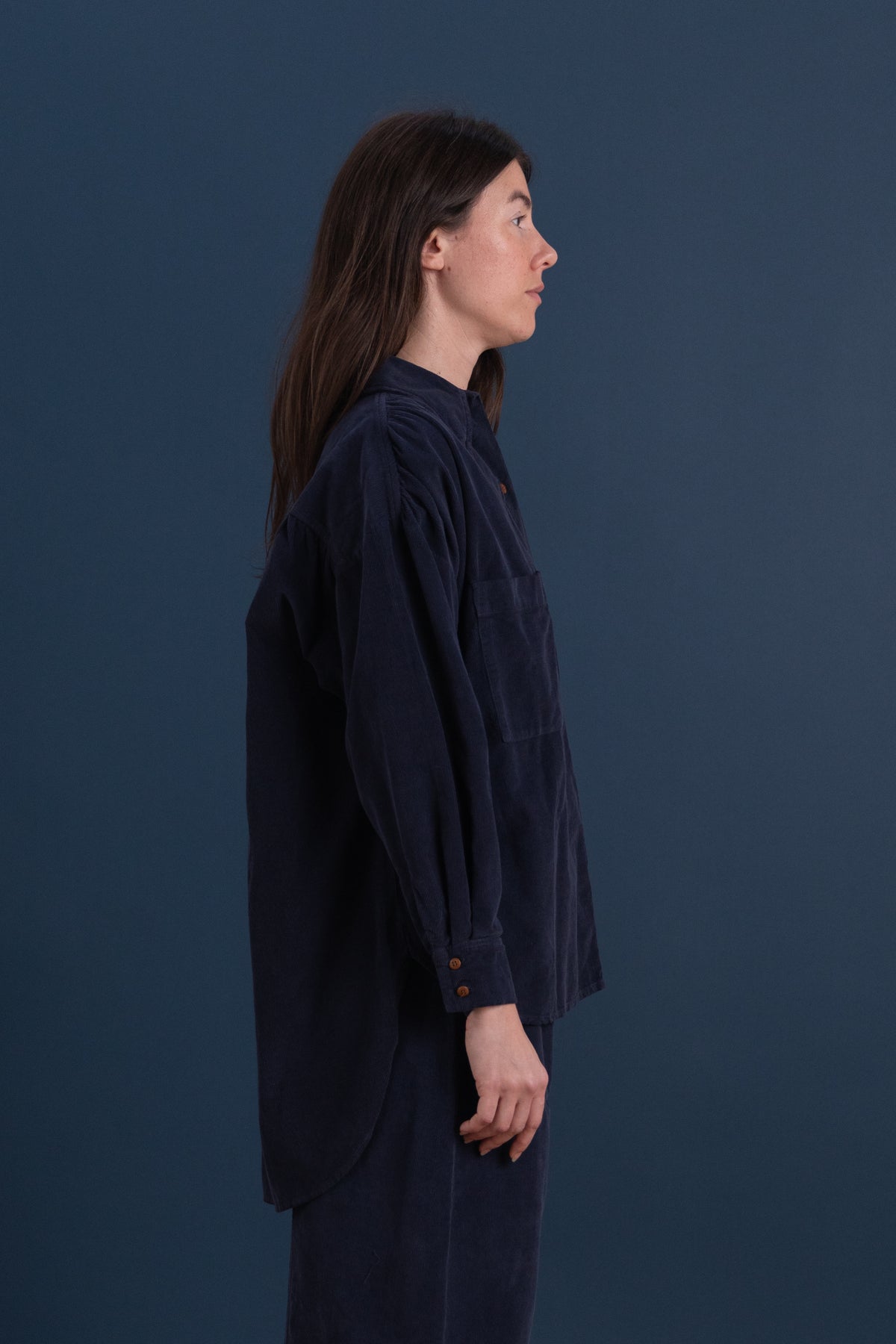 TALIA SHIRT IN NAVY CORD