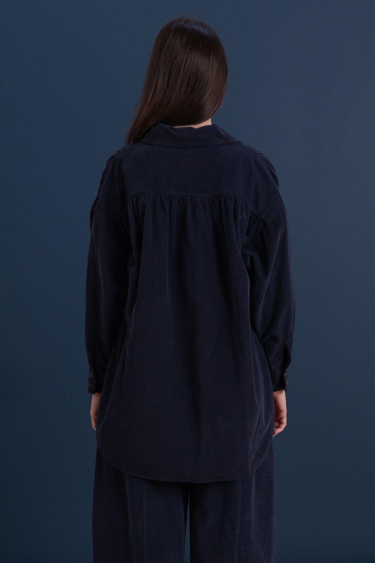 TALIA SHIRT IN NAVY CORD