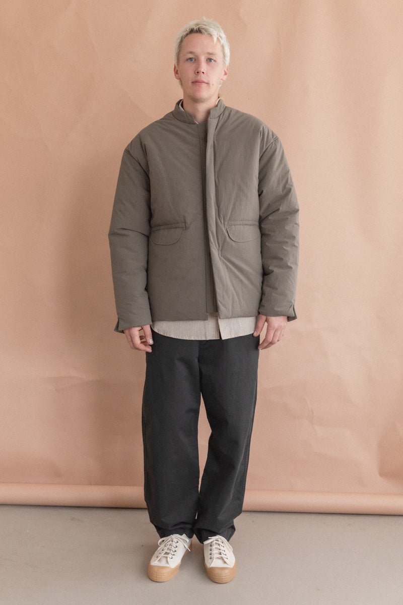 MAHA DOJO JACKET IN GRAPHITE