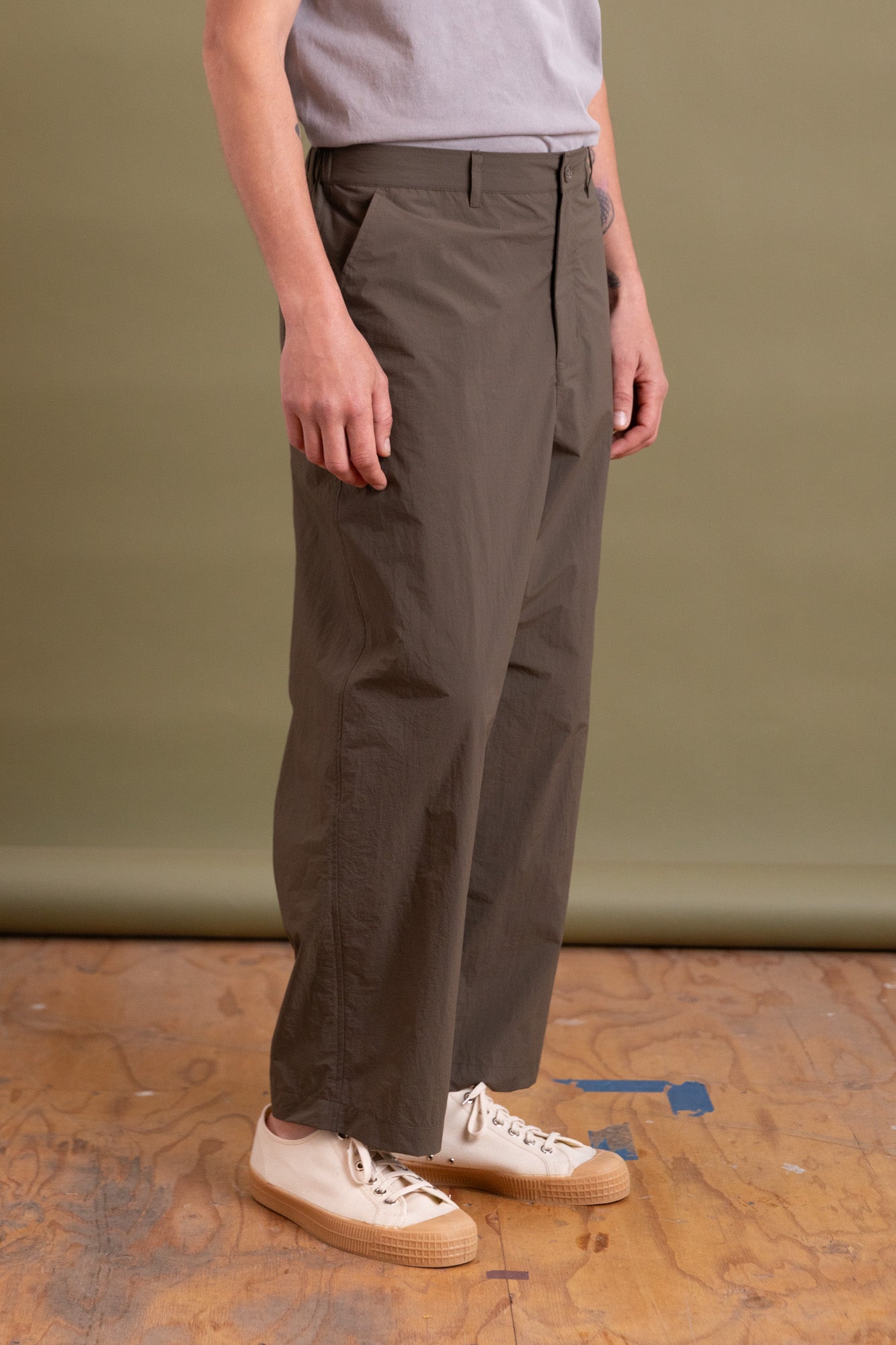 SLOW PANT IN CHARCOAL