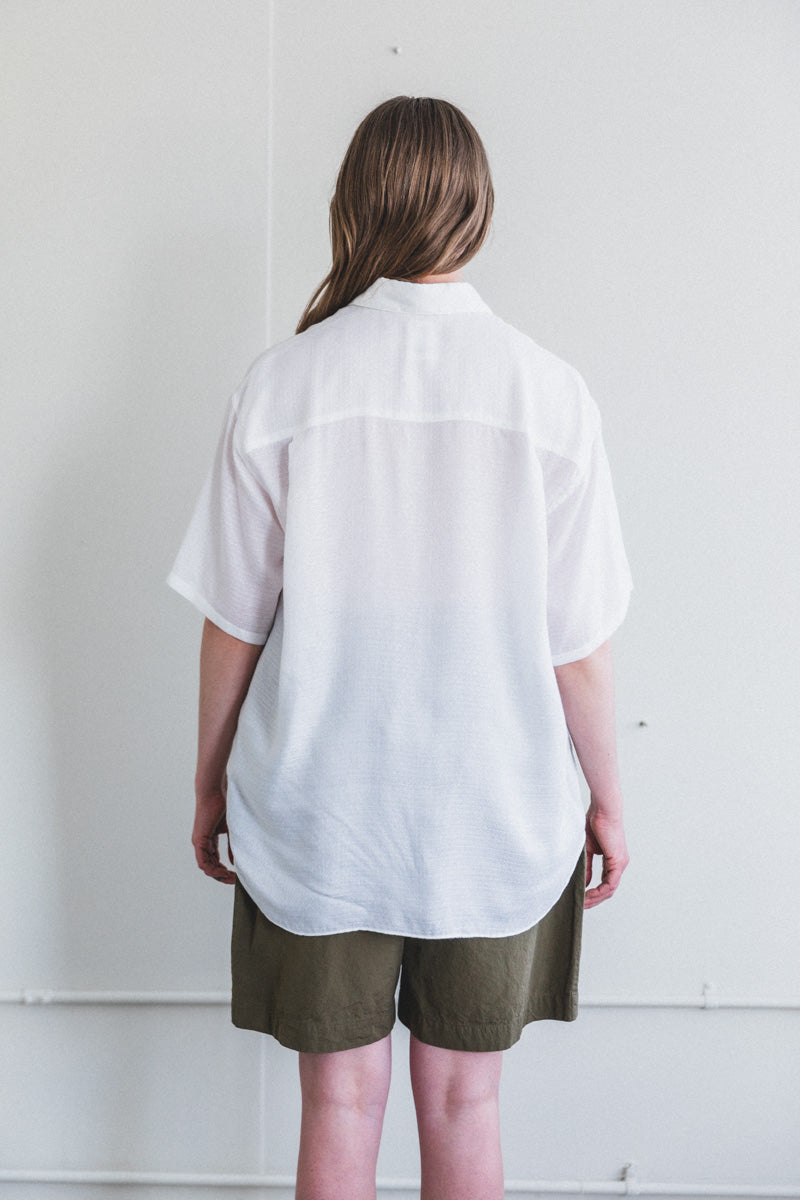 ETERNAL SHORT SLEEVE SUMMER SHIRT IN MILK FABRIC