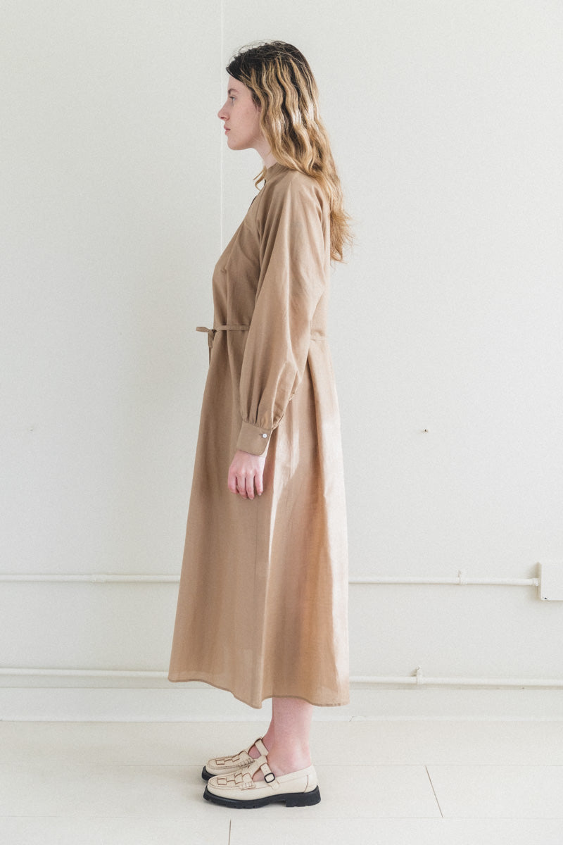 KADIKOY DRESS IN HONEY TAILOR LINEN