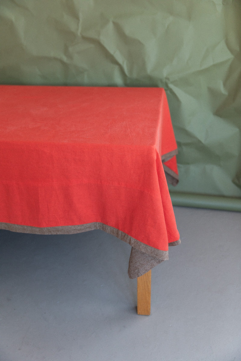 REVERSIBLE TABLECLOTH IN POPPY