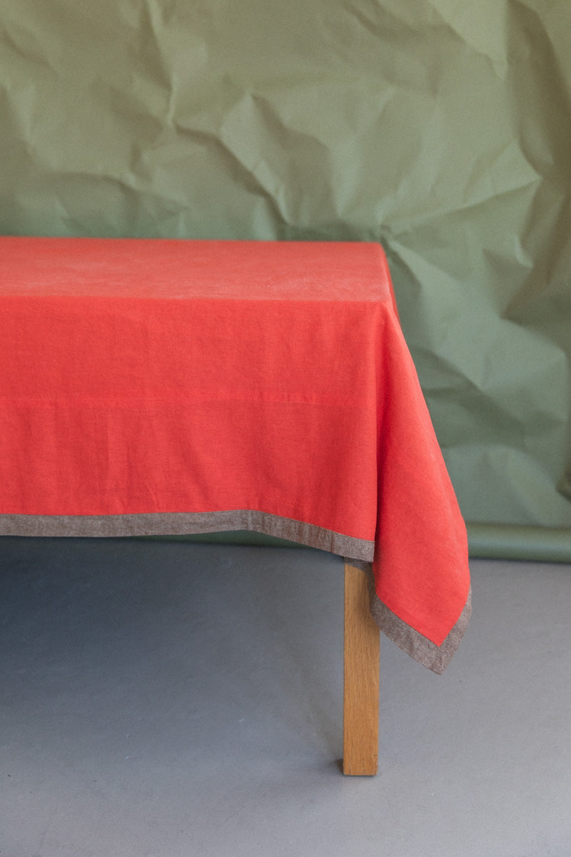 REVERSIBLE TABLECLOTH IN POPPY