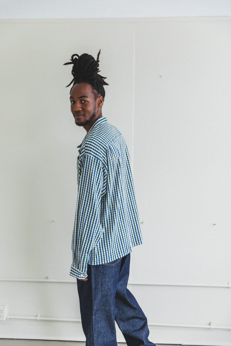 LONG SLEEVE GREETINGS SHIRT IN GINGHAM SCARECROW