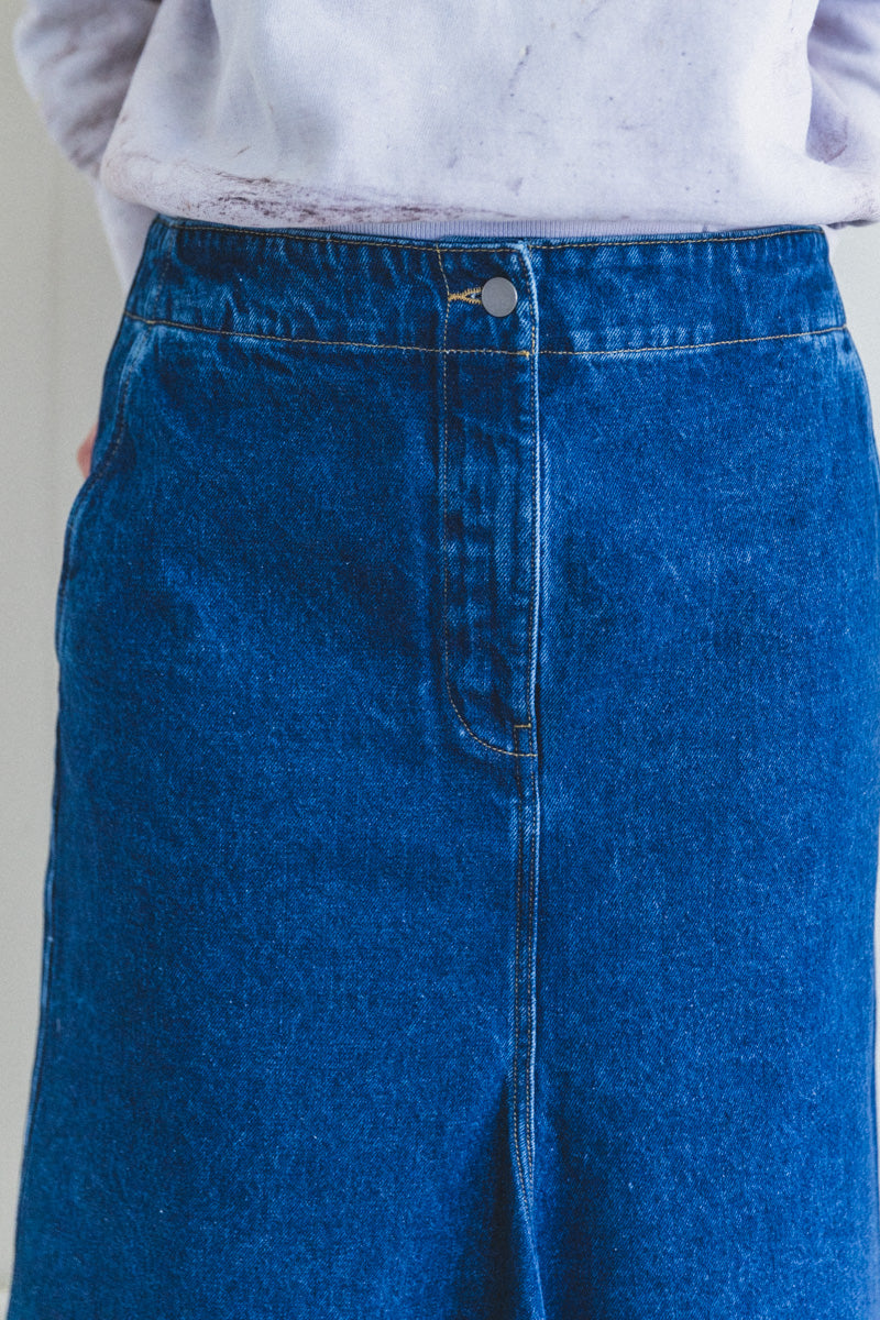 PRETO DENIM SKIRT IN INDIGO WASH