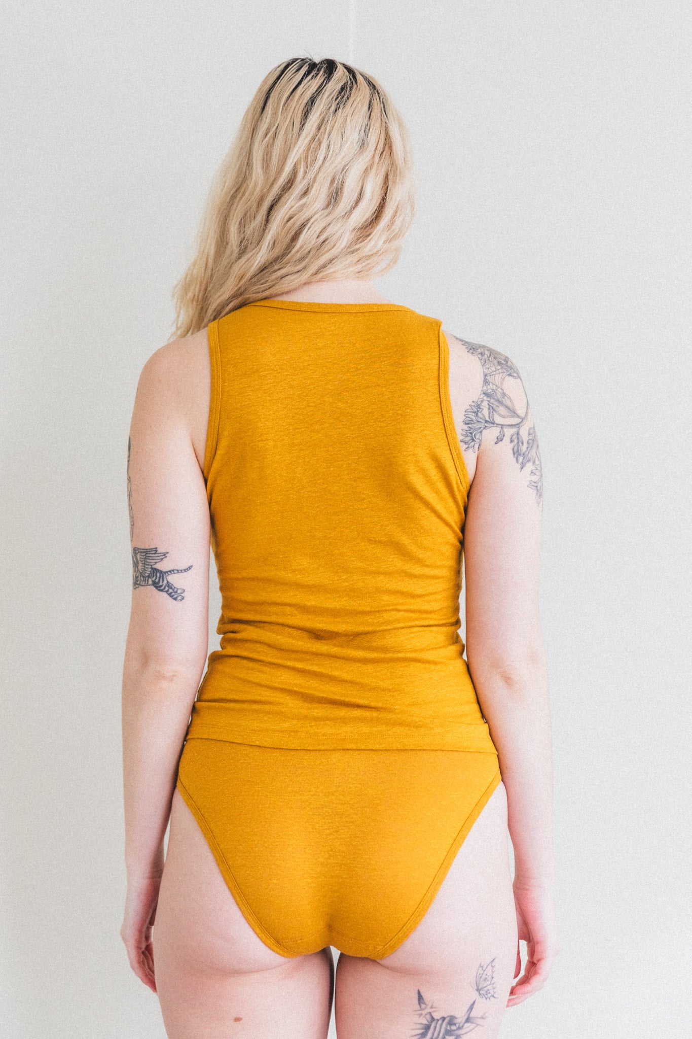 TANK TOP IN SAFFRON