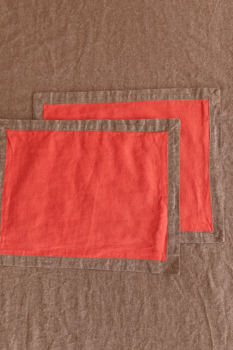 REVERSIBLE PLACEMAT IN POPPY - SET OF FOUR