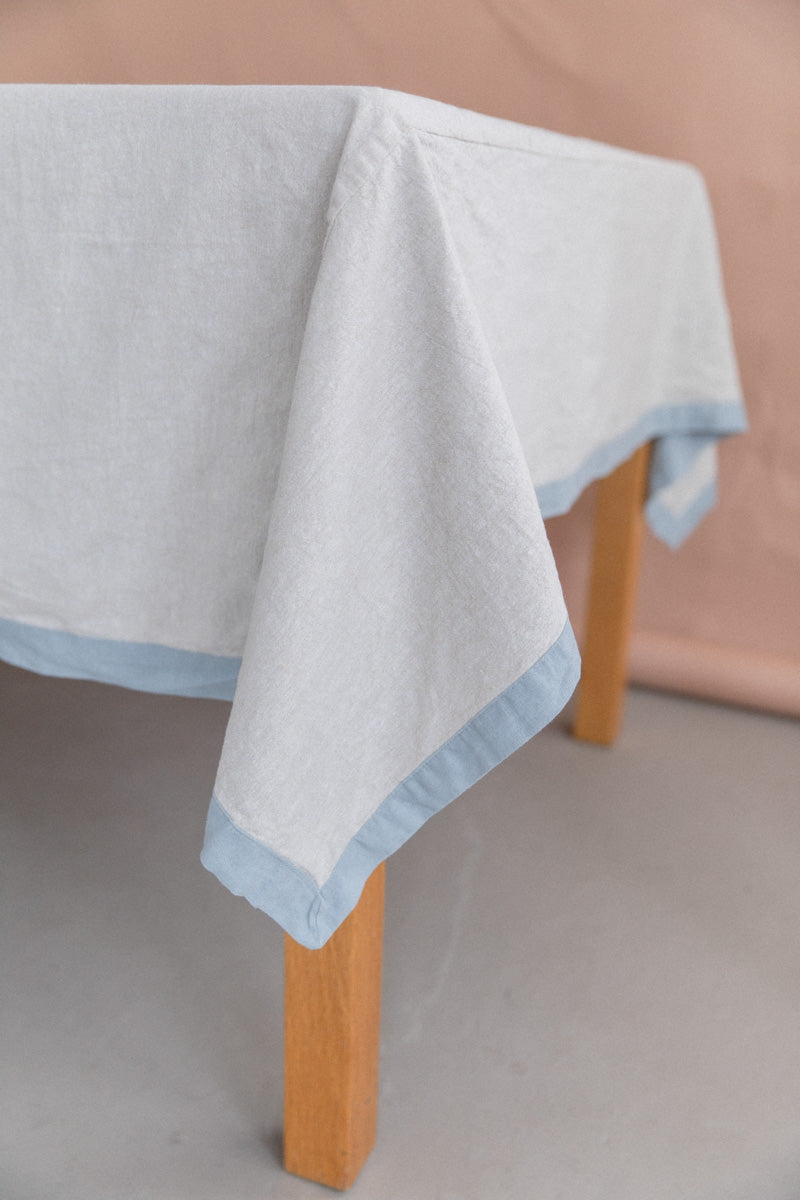 REVERSIBLE TABLECLOTH IN CREAM