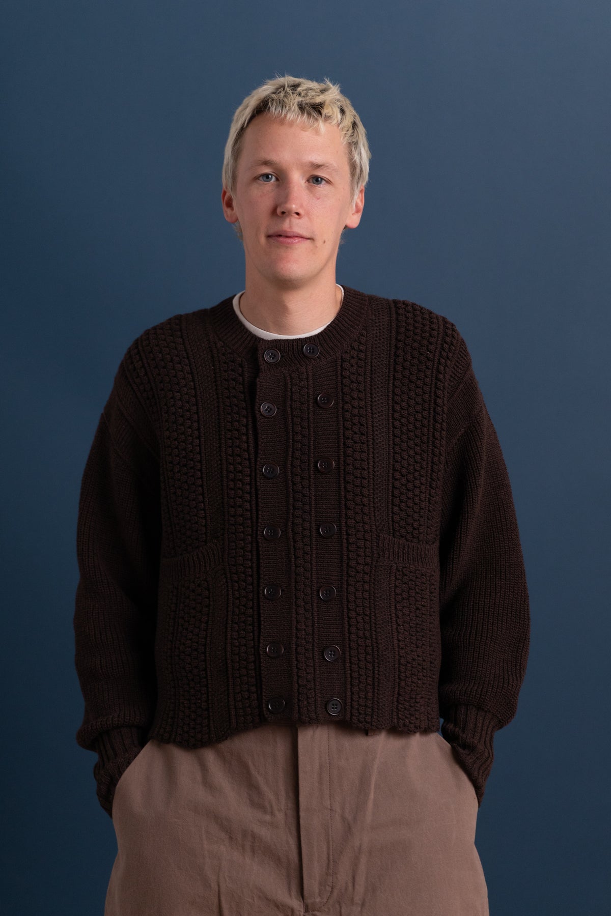 LOT 506 DOUBLE BREASTED CARDIGAN IN BROWN