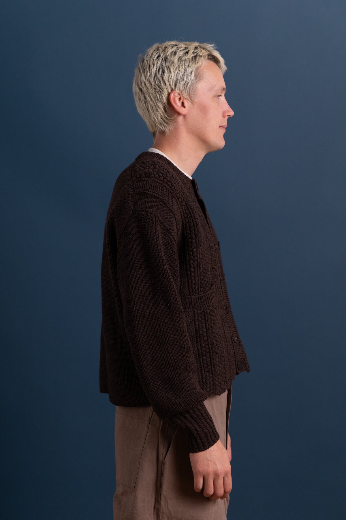 LOT 506 DOUBLE BREASTED CARDIGAN IN BROWN