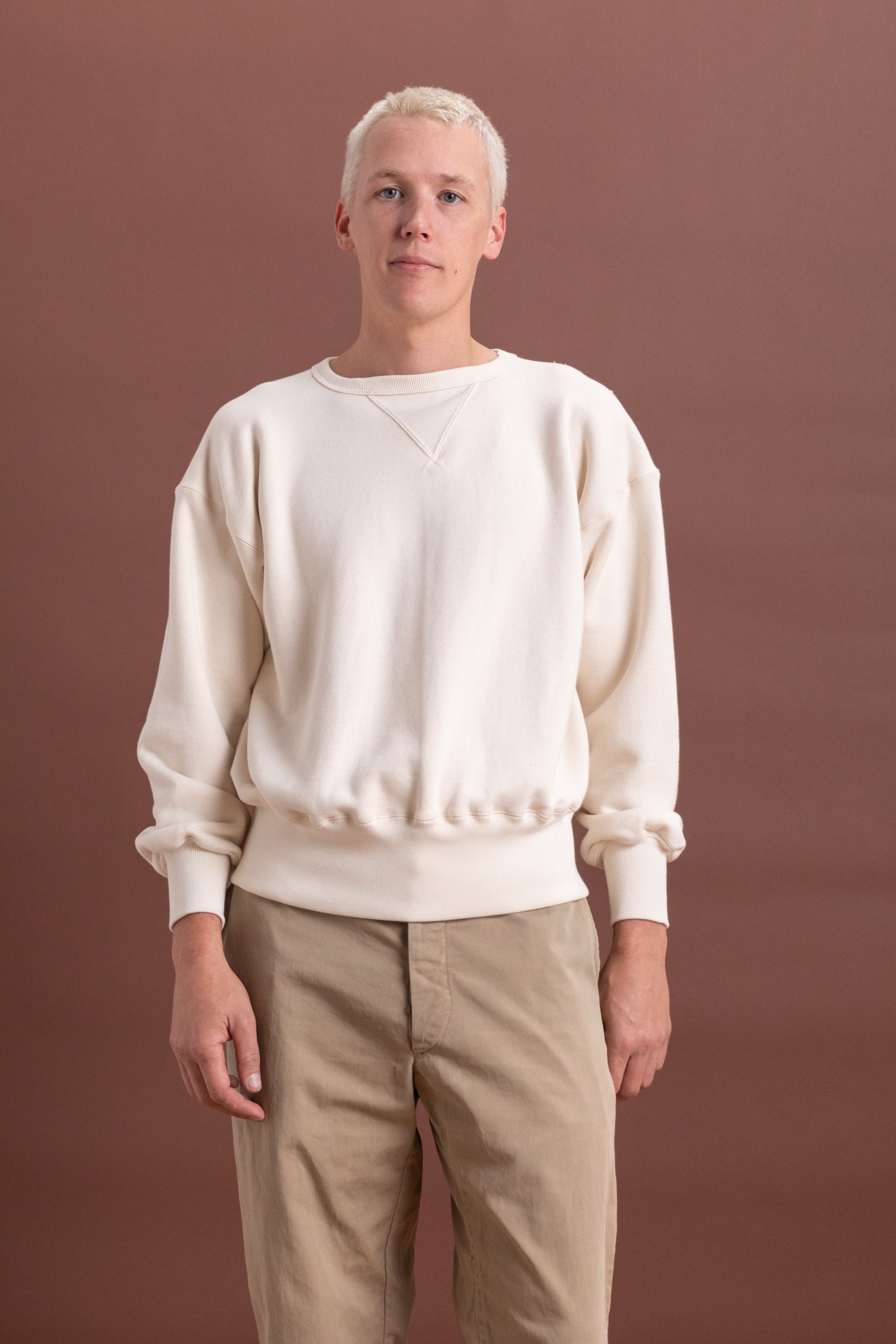 LOT 603 SWEATSHIRT IN IVORY