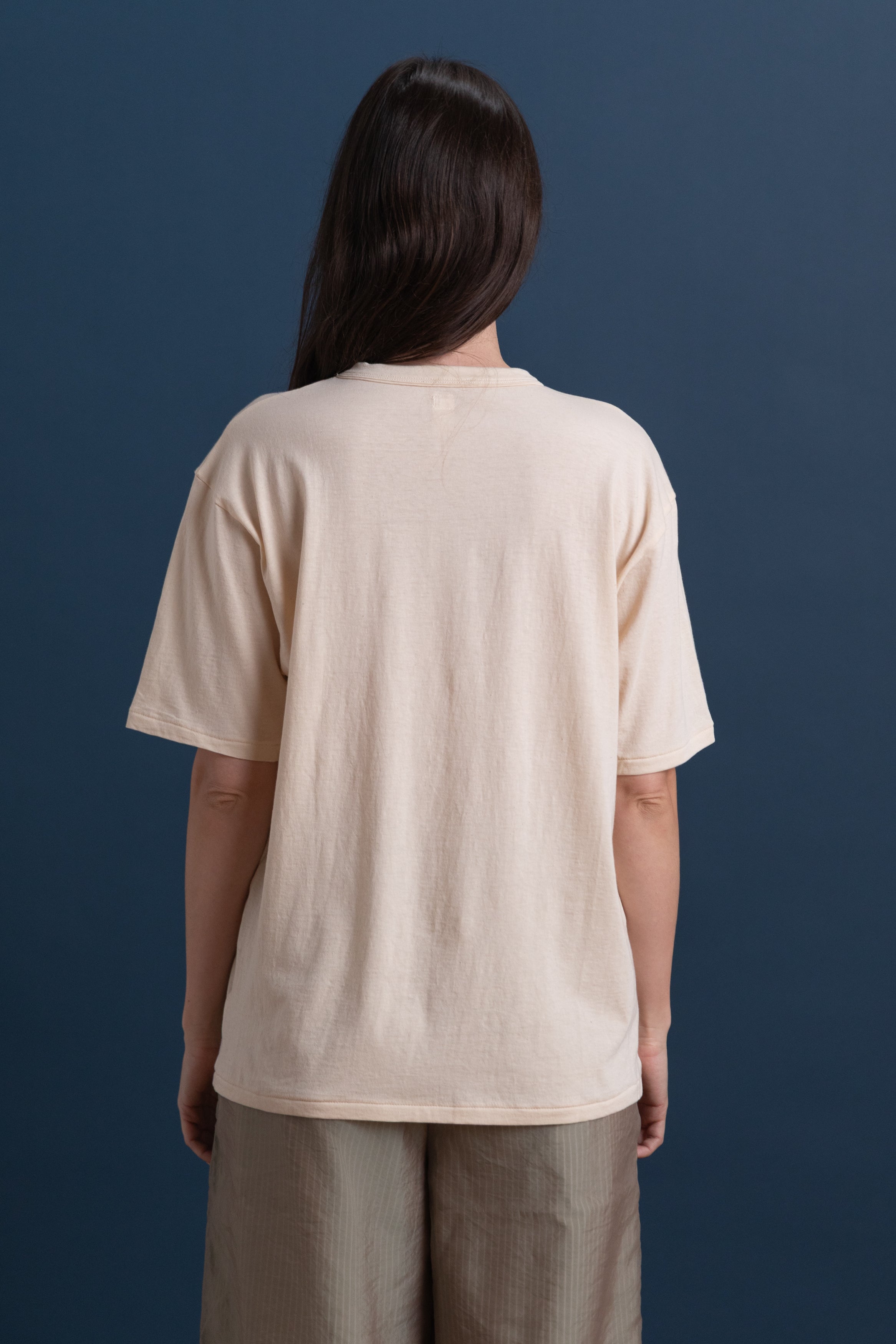 LOT 616 TEE SHIRT IN IVORY