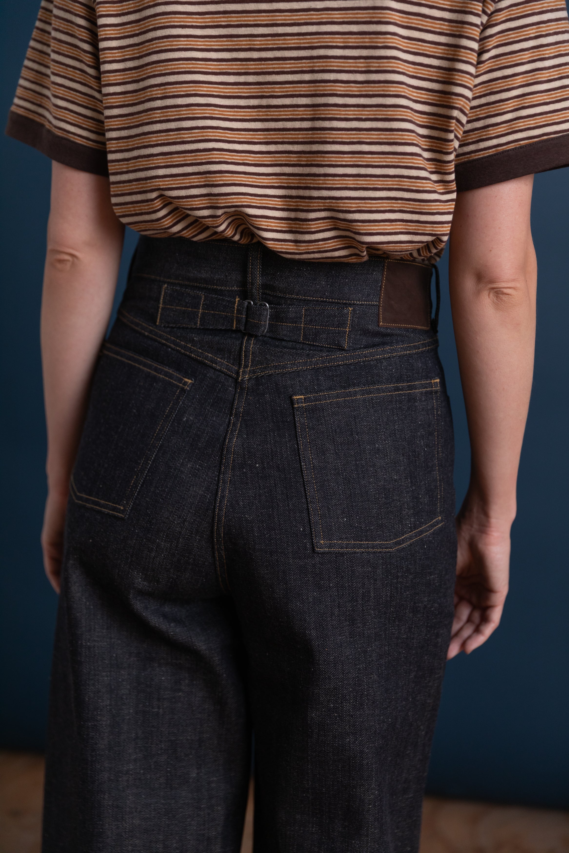 WIDE STRAIGHT TROUSERS IN RAW INDIGO