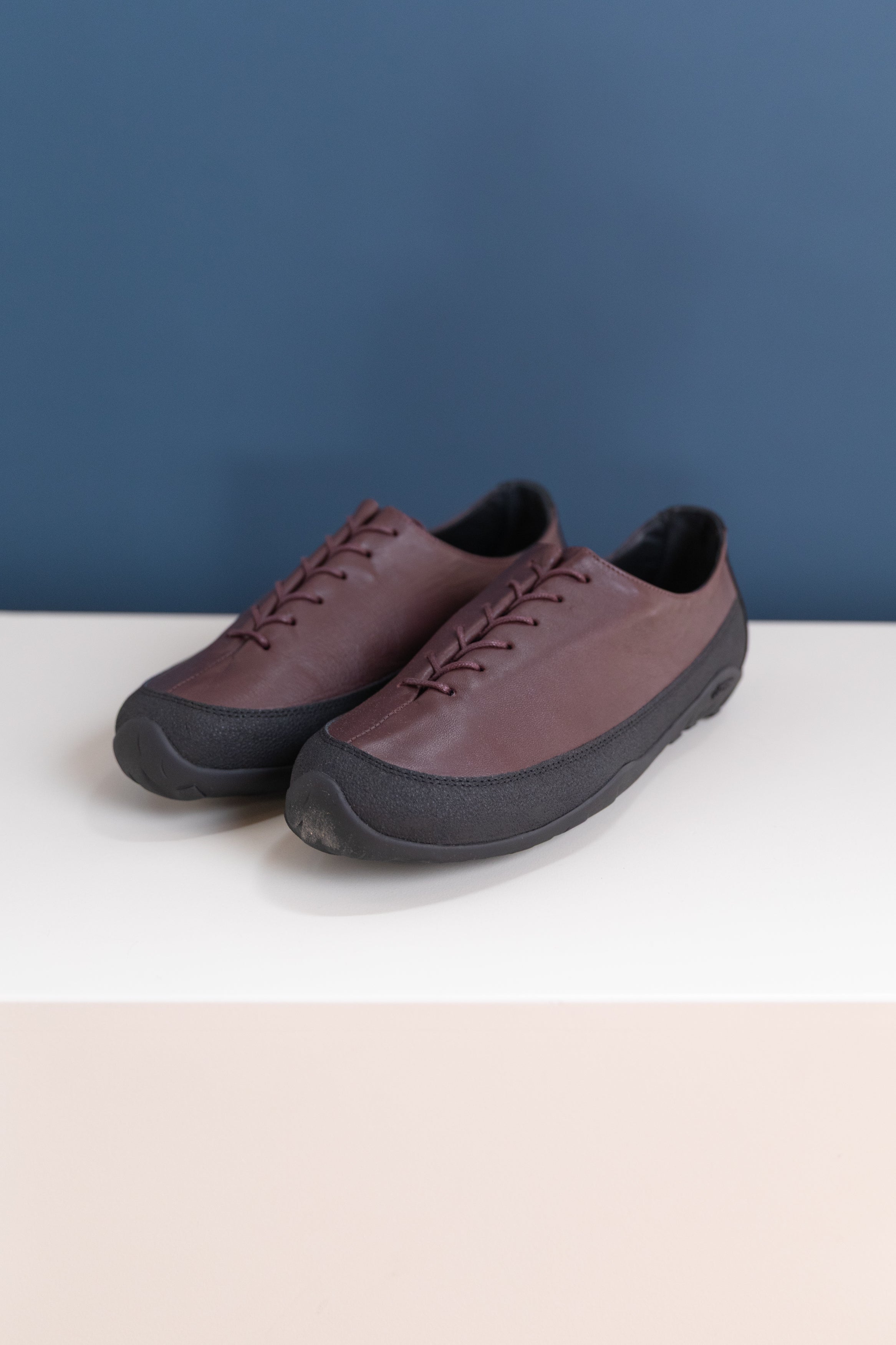 WANDERER IN PLUM LEATHER