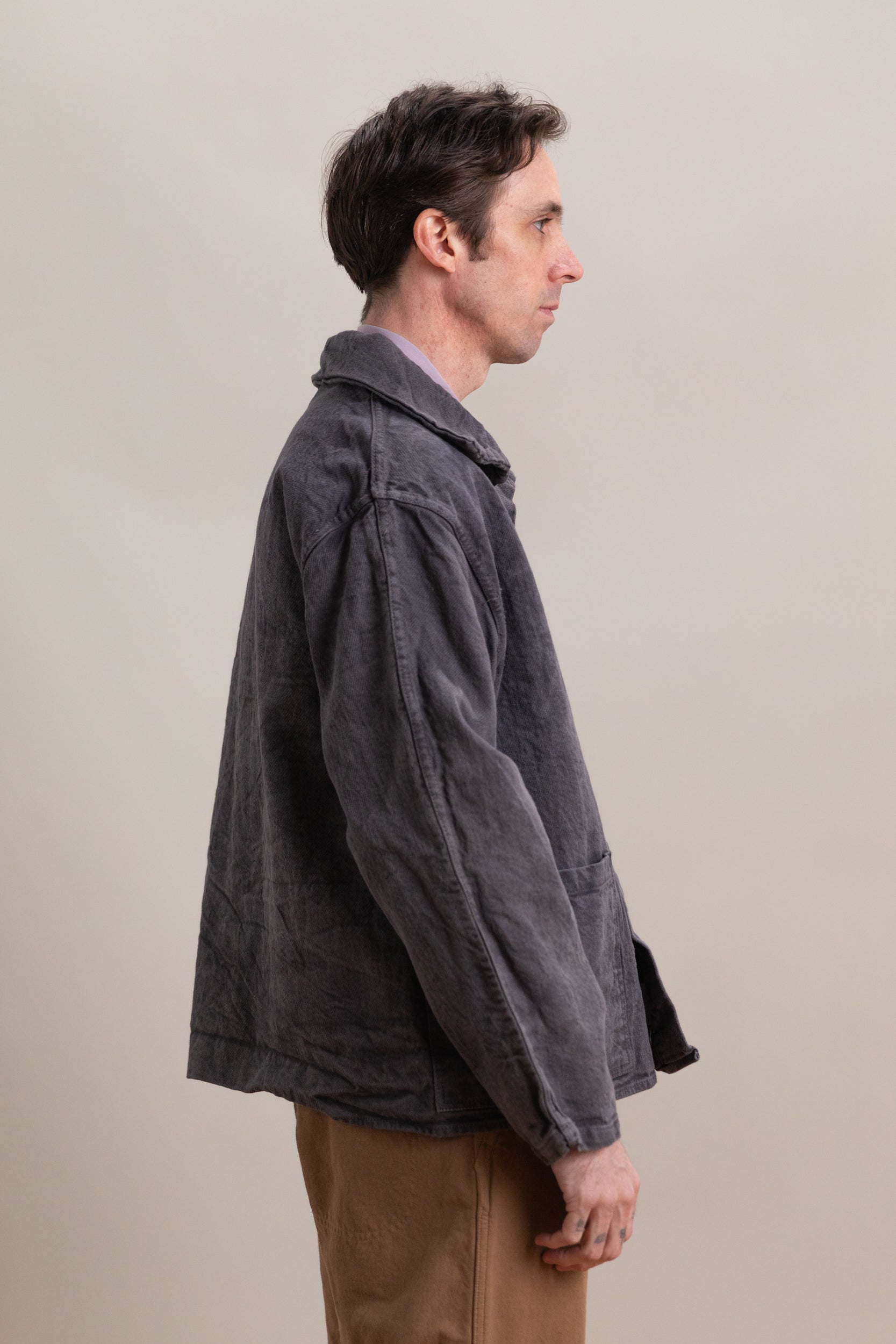 TYPE 931 SCOUT JACKET IN GREY LOGWOOD COTTON BLACKOUT