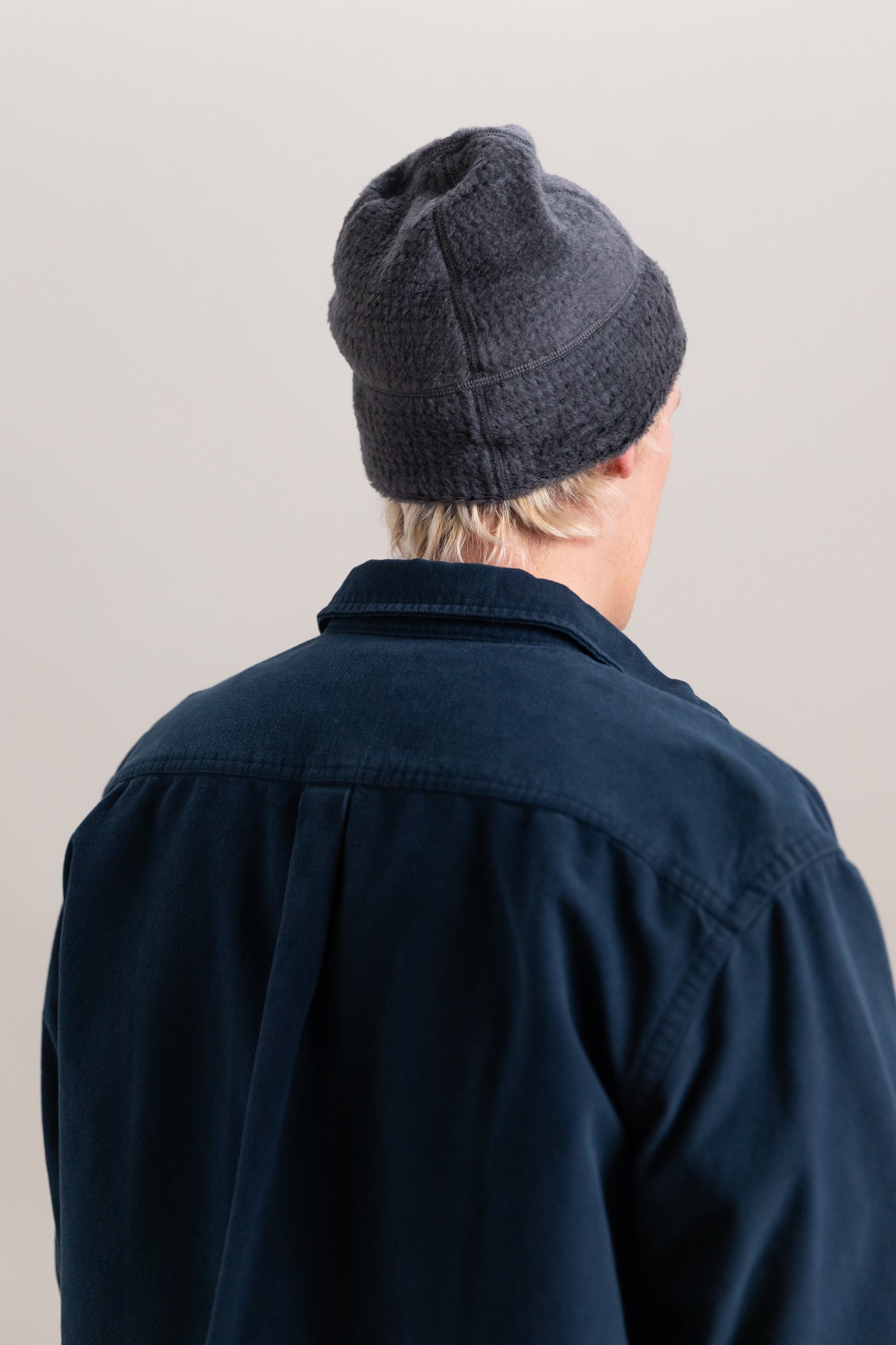 HIGH LOFT WOOL BEANIE IN ANTHRACITE