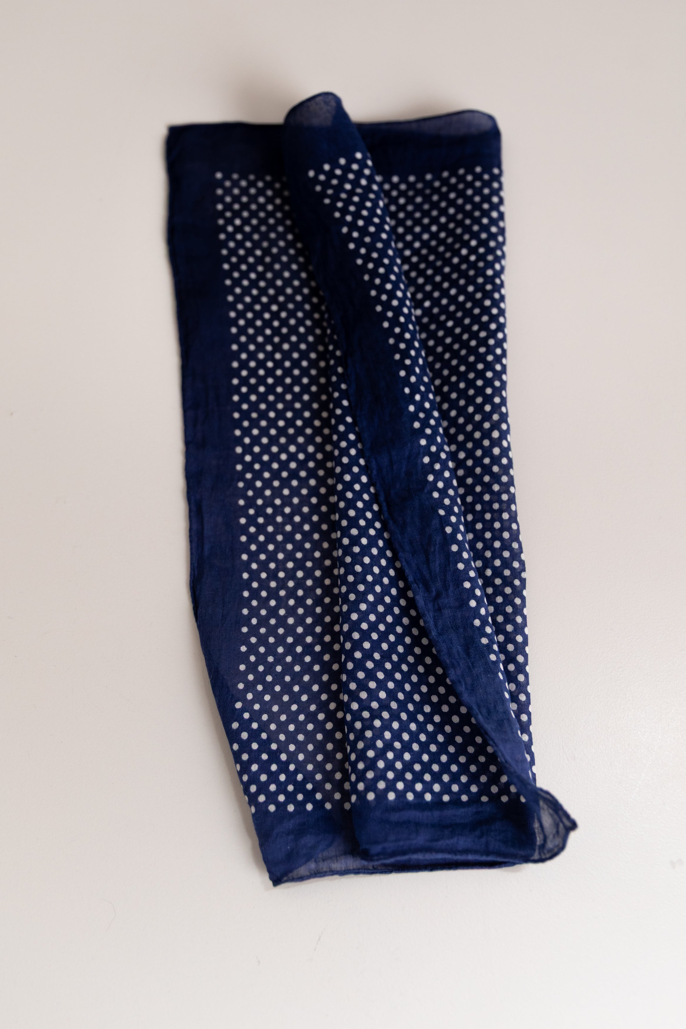 VINTAGE BLUE COTTON HANDKERCHIEF 07