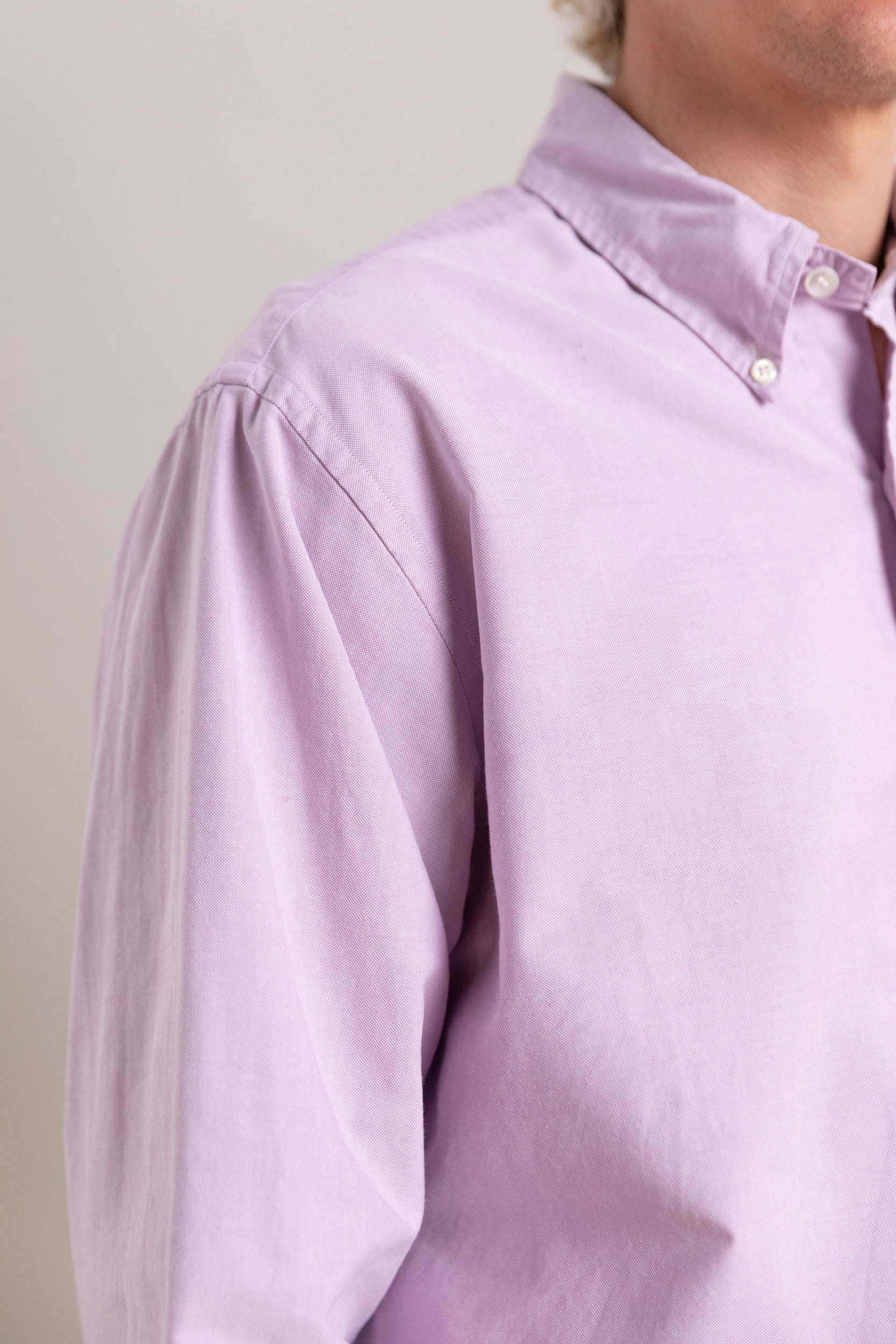 VINTAGE BUTTON UP SHIRT 09