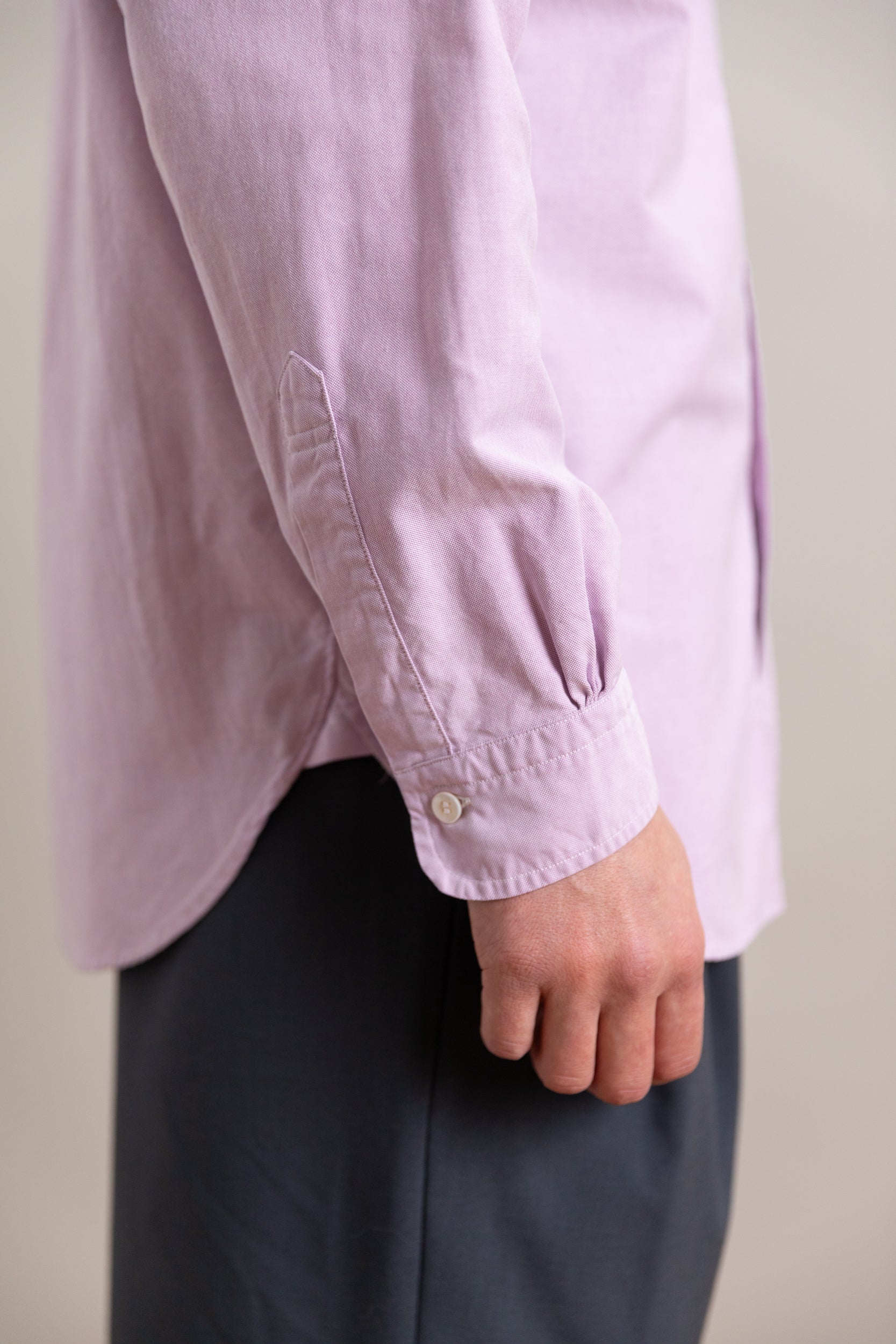 VINTAGE BUTTON UP SHIRT 09