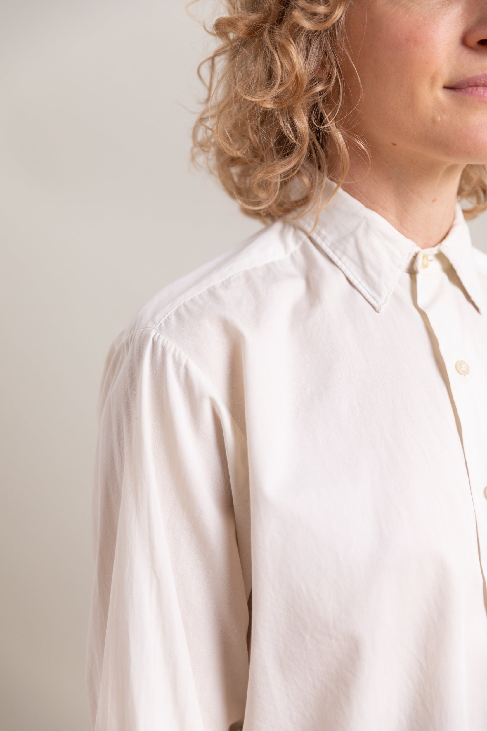 VINTAGE DRESS SHIRT 22
