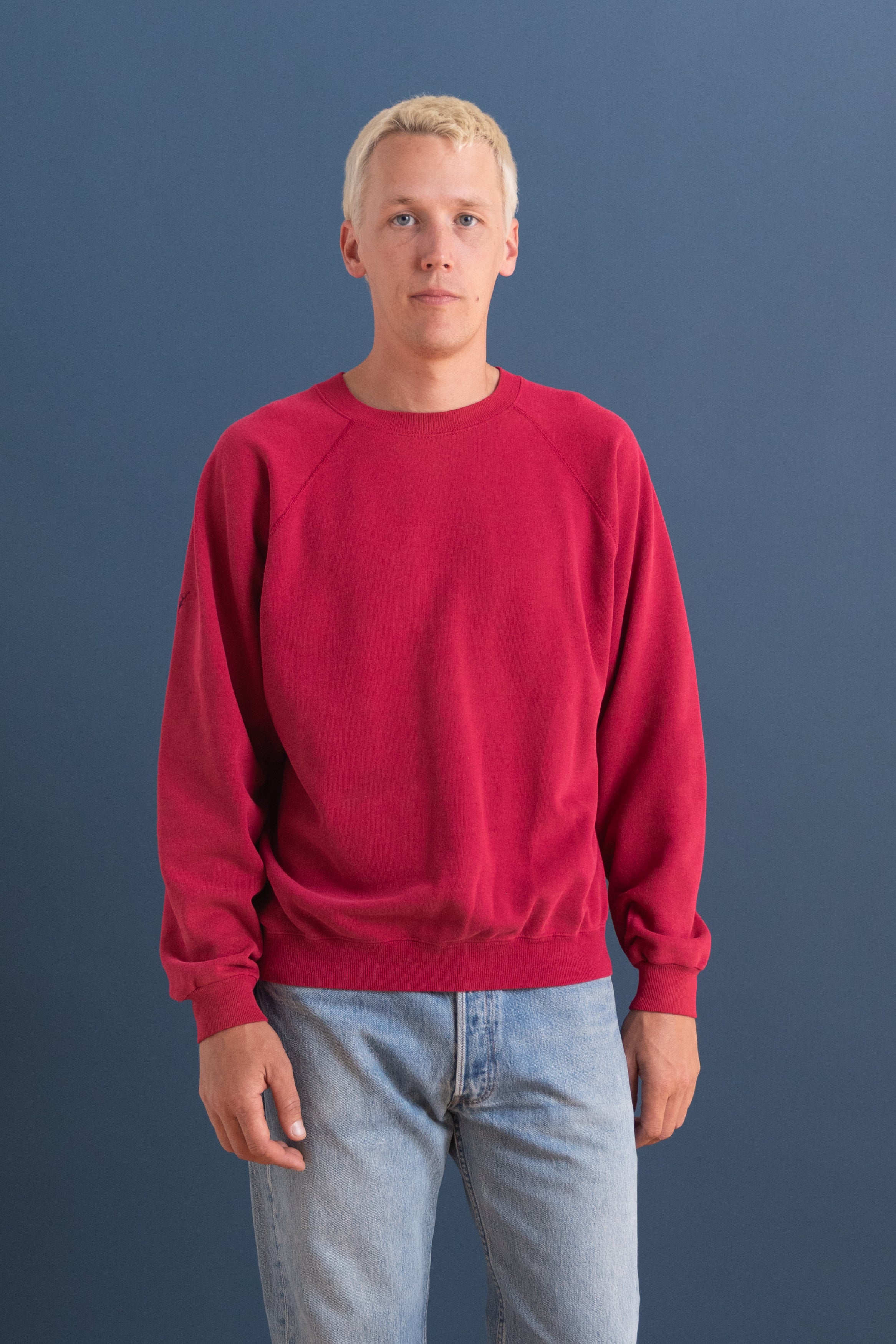 VINTAGE RED SWEATSHIRT 13