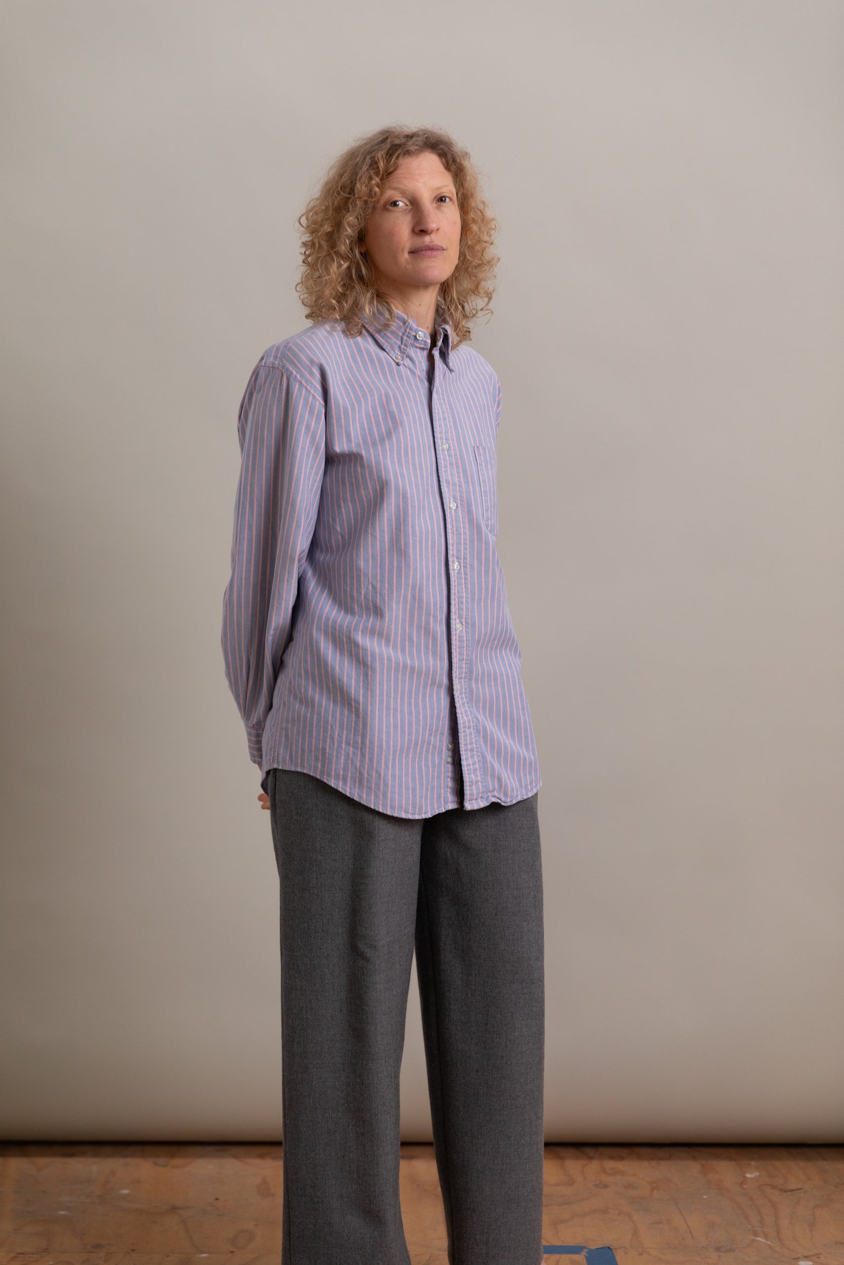 VINTAGE BUTTON UP SHIRT 05