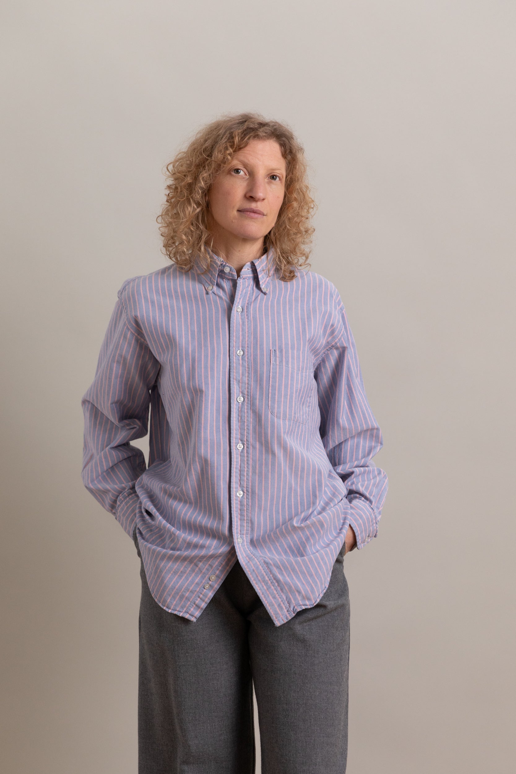 VINTAGE BUTTON UP SHIRT 05