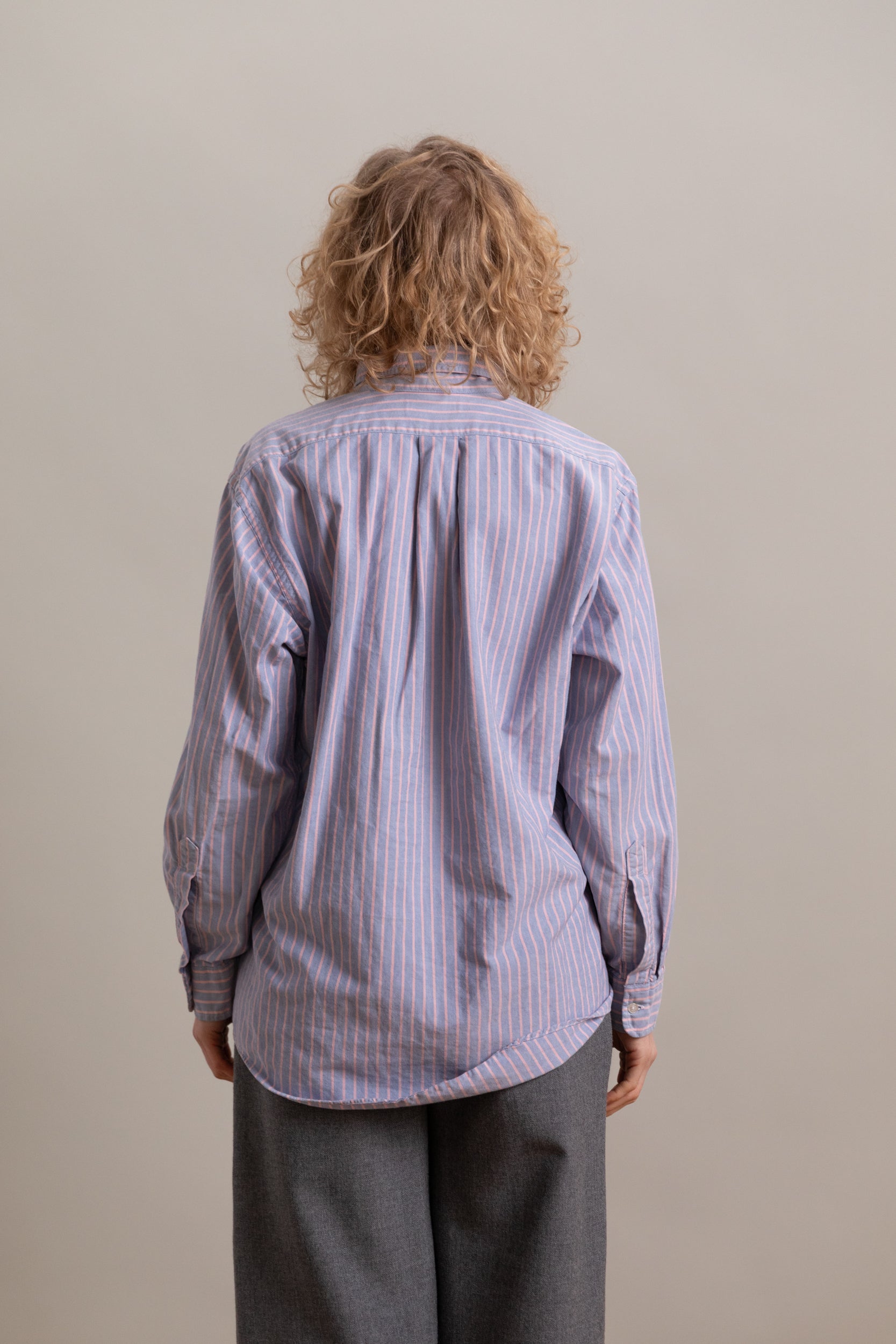 VINTAGE BUTTON UP SHIRT 05