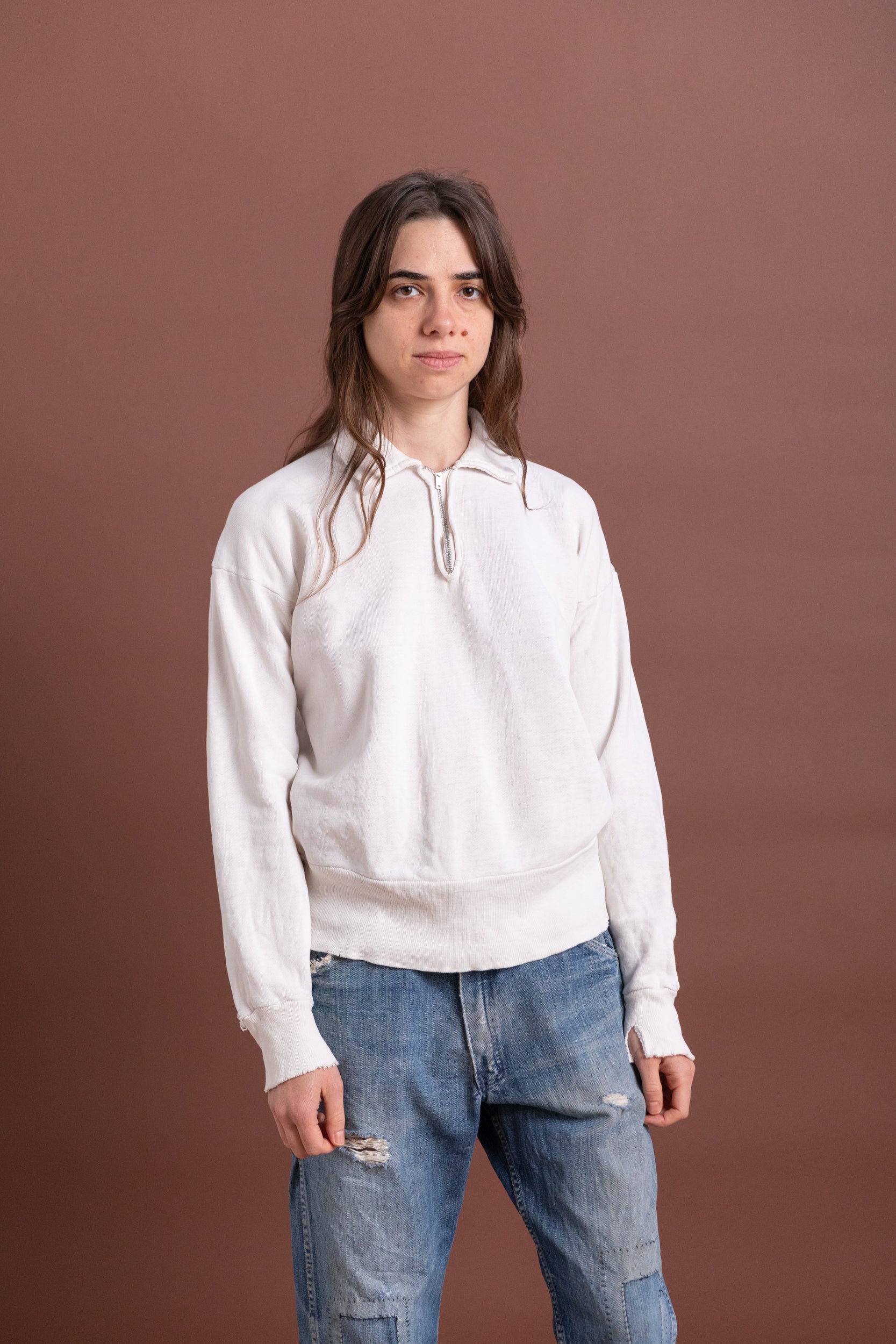 VINTAGE WHITE SWEATSHIRT 06