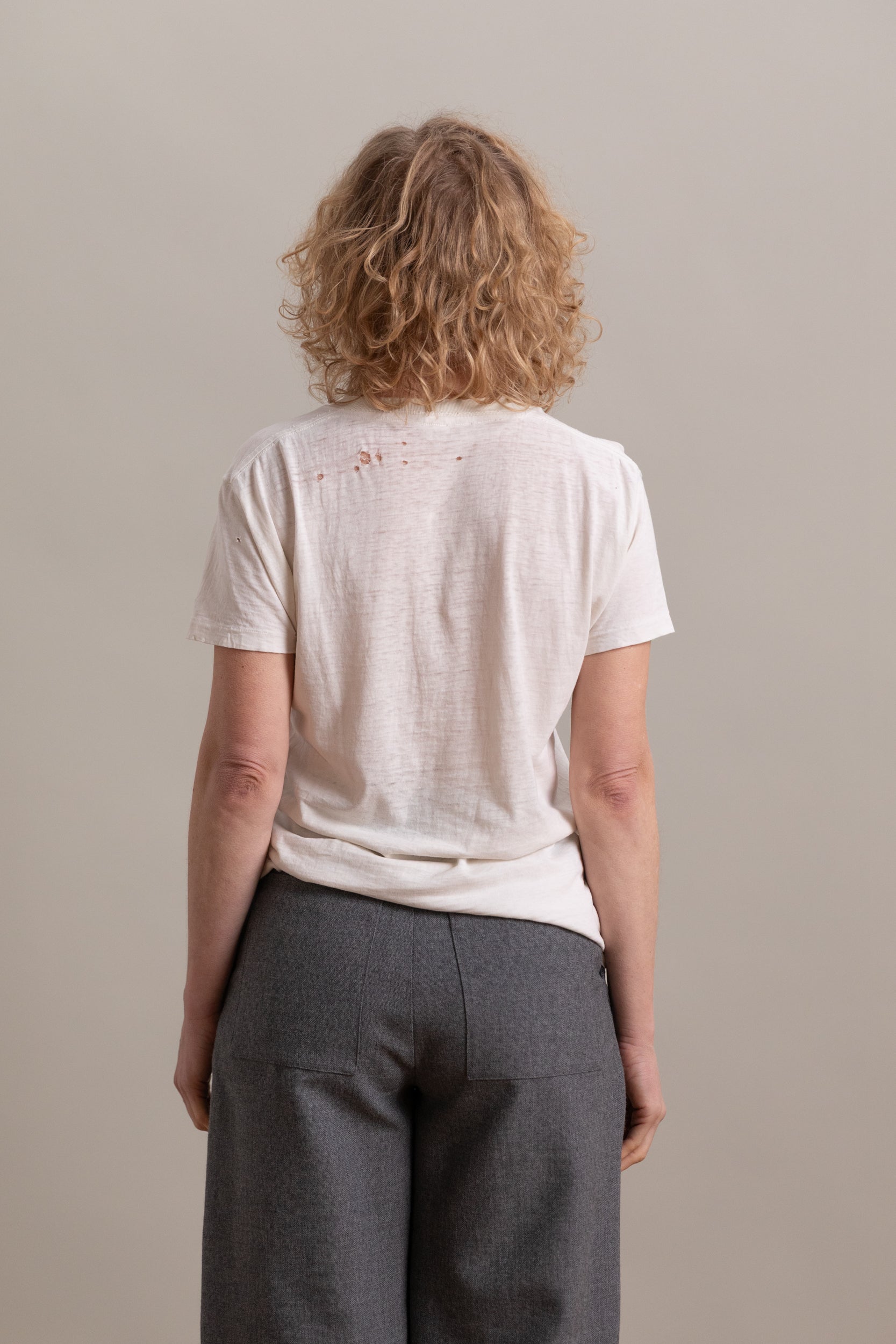 VINTAGE WHITE TEE 63