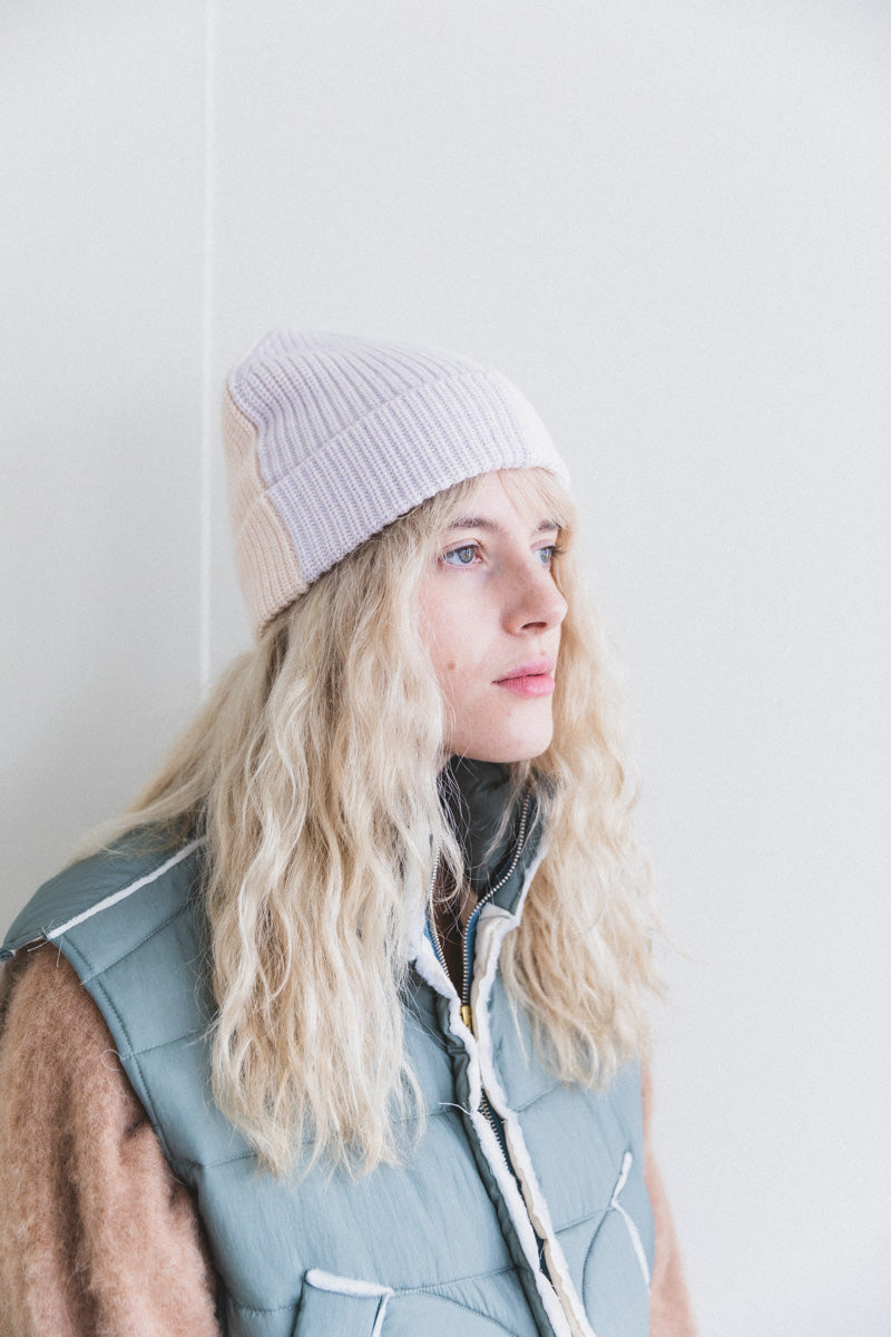 KAJA BEANIE IN BEIGE ONE-OF-A-KIND RECYCLED YARN