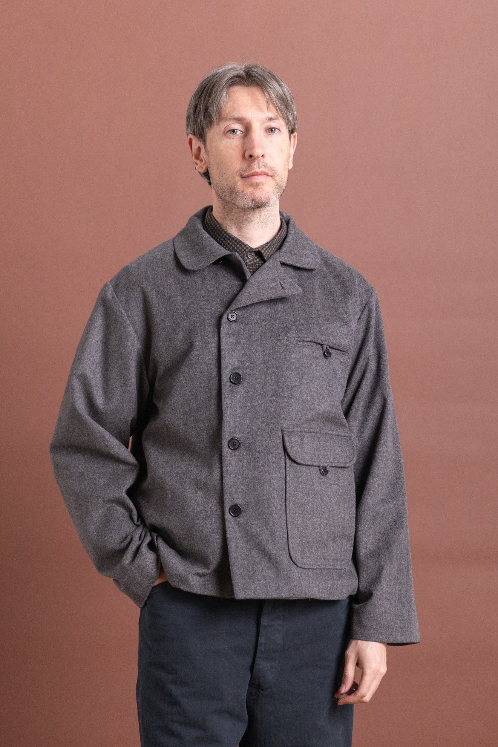 AIRPORT JACKET IN GREY HERRINGBONE WOOL CASHMERE