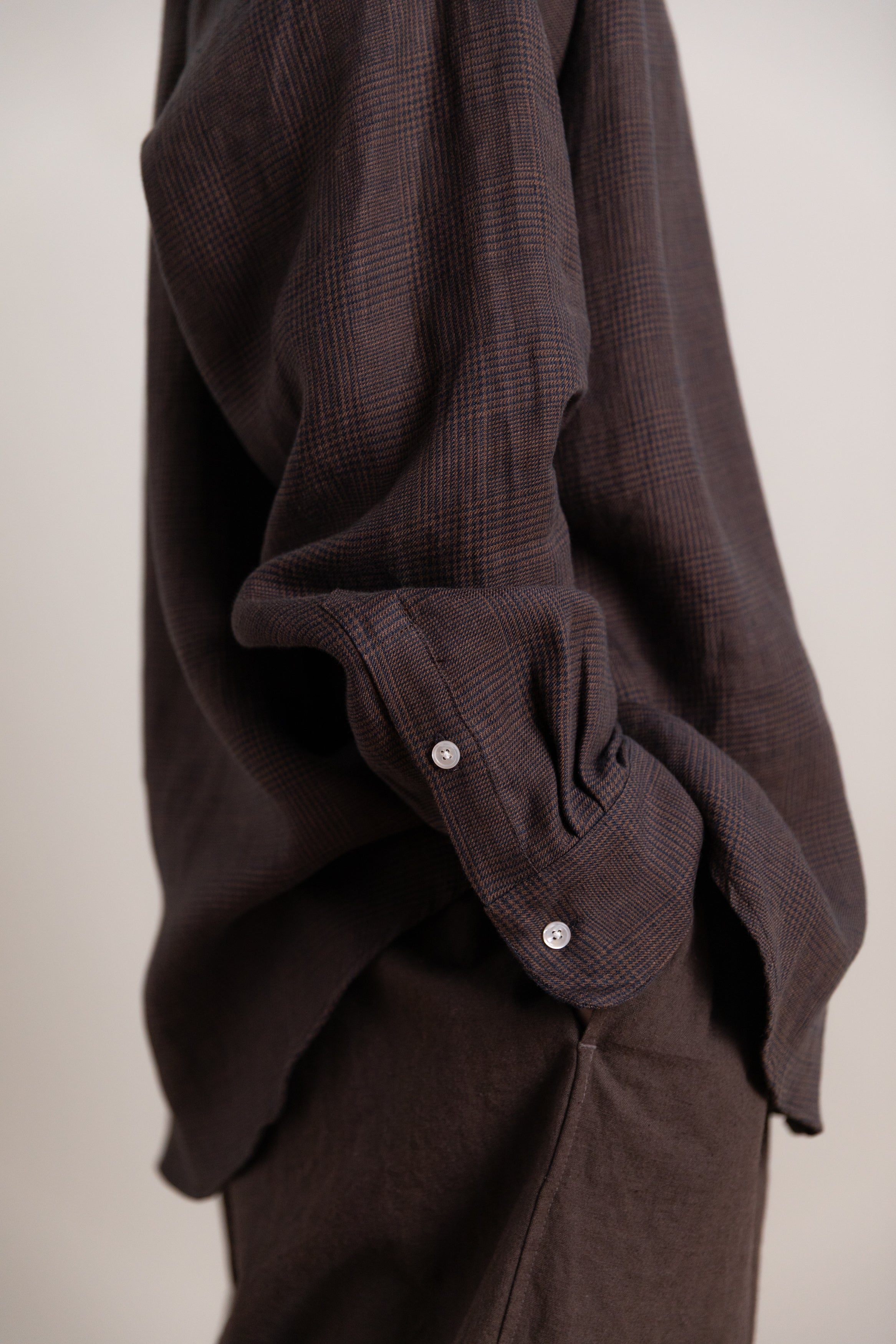 OFFICE SHIRT IN INK AND TOBACCO PLAID