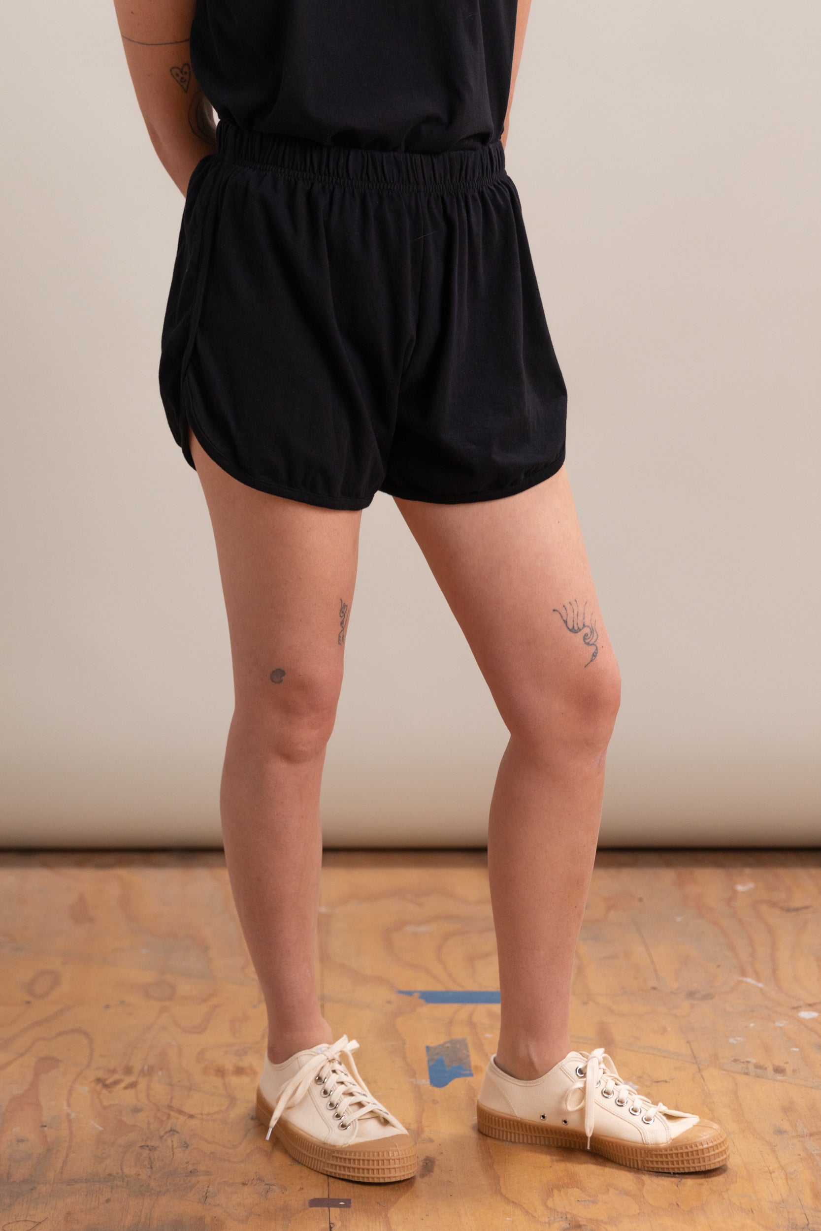 TRAINER SHORT IN BLACK