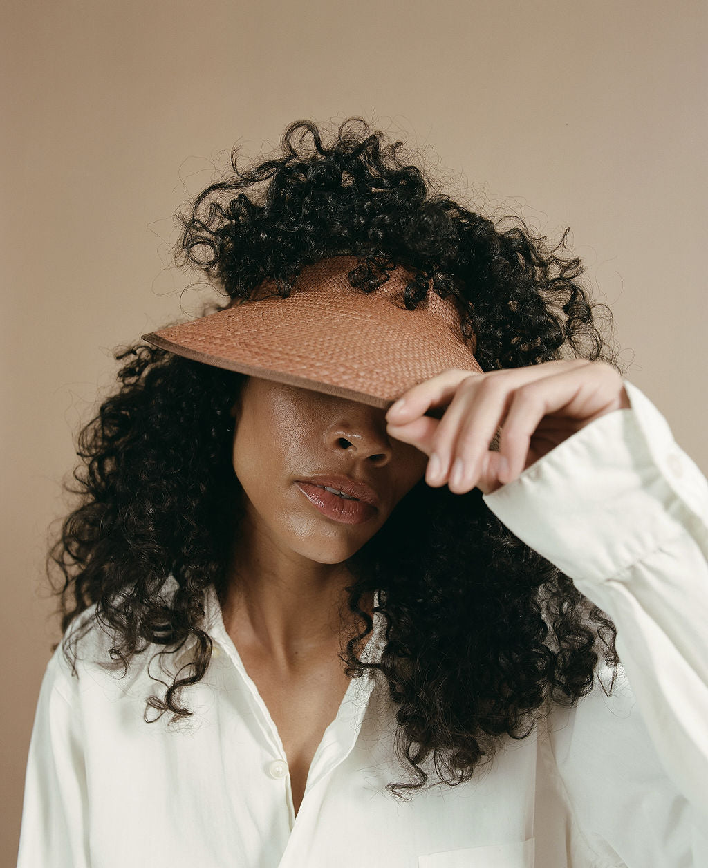 CORDED VISOR IN PANAMA STRAW